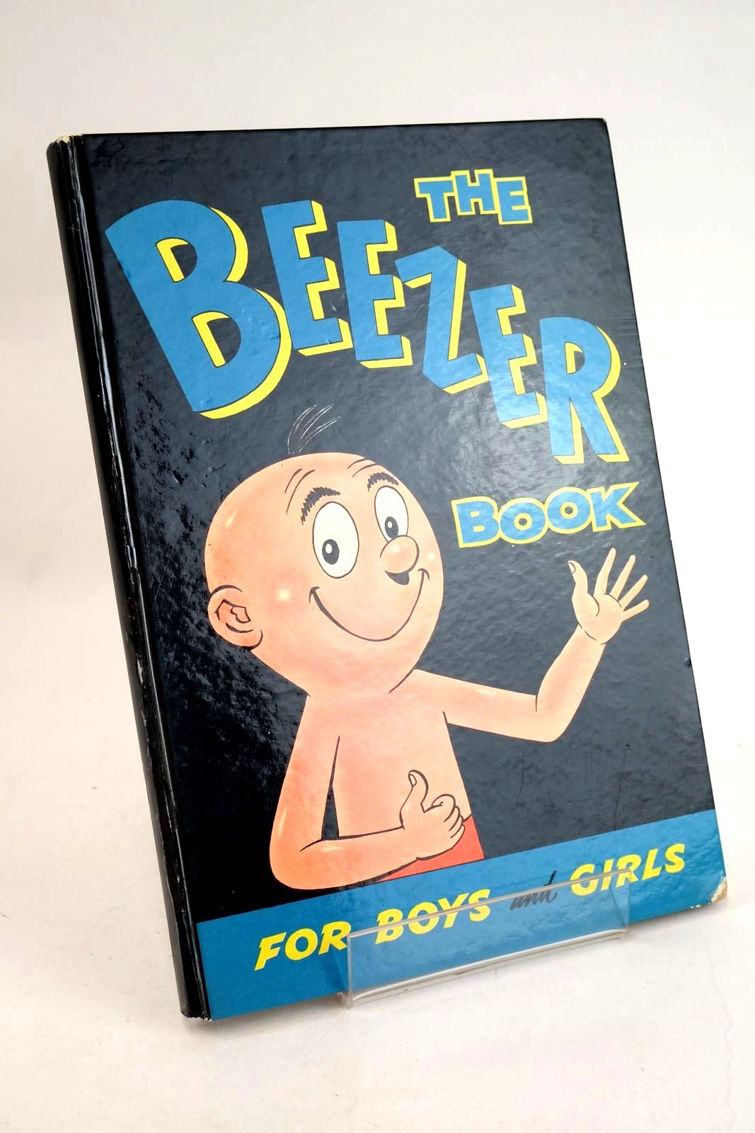 Photo of THE BEEZER BOOK 1960 published by D.C. Thomson &amp; Co Ltd. (STOCK CODE: 1330267)  for sale by Stella & Rose's Books