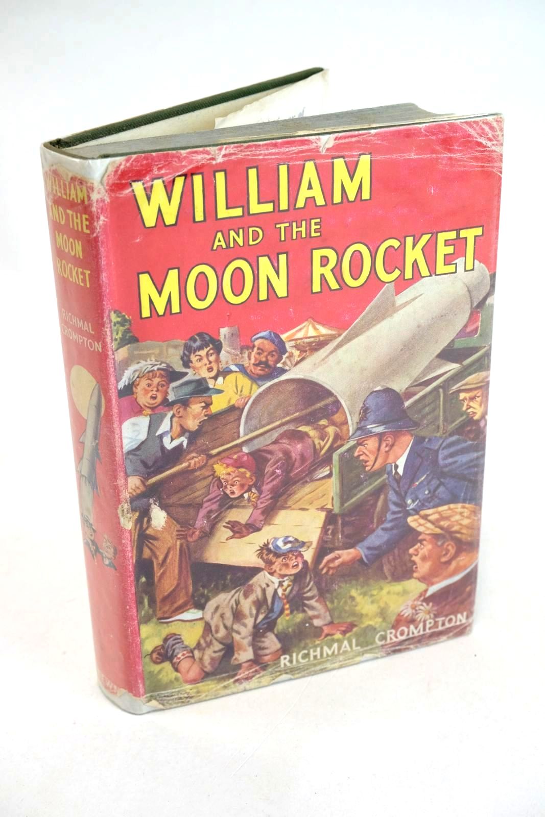 Photo of WILLIAM AND THE MOON ROCKET written by Crompton, Richmal illustrated by Henry, Thomas published by George Newnes Limited (STOCK CODE: 1330458)  for sale by Stella & Rose's Books