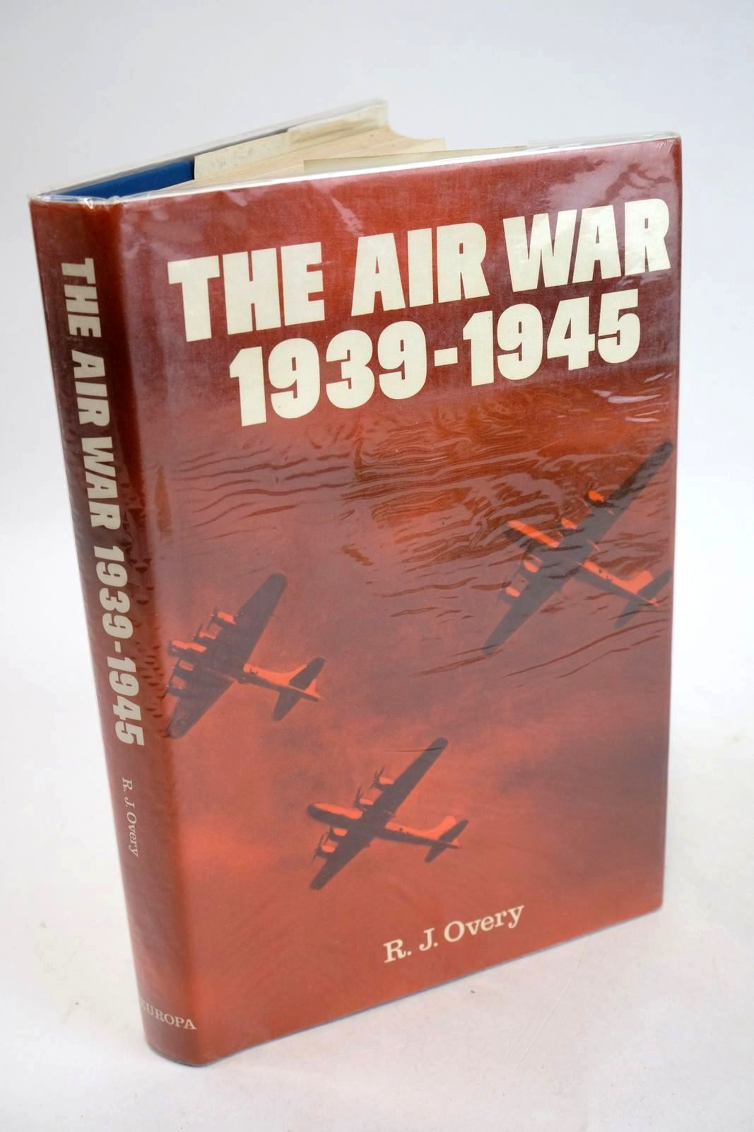 Photo of THE AIR WAR 1939-1945- Stock Number: 1330515