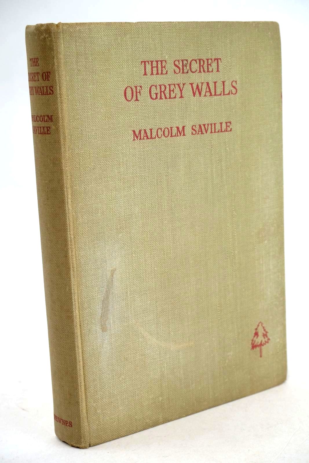 Photo of THE SECRET OF GREY WALLS written by Saville, Malcolm illustrated by Prance, Bertram published by George Newnes Ltd. (STOCK CODE: 1330596)  for sale by Stella & Rose's Books