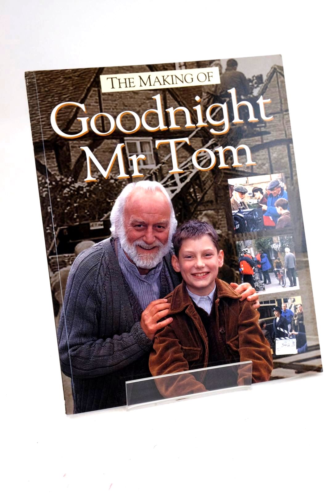 Photo of THE MAKING OF GOODNIGHT MR TOM written by Fox, Deborah published by Evans Brothers Limited (STOCK CODE: 1330634)  for sale by Stella & Rose's Books