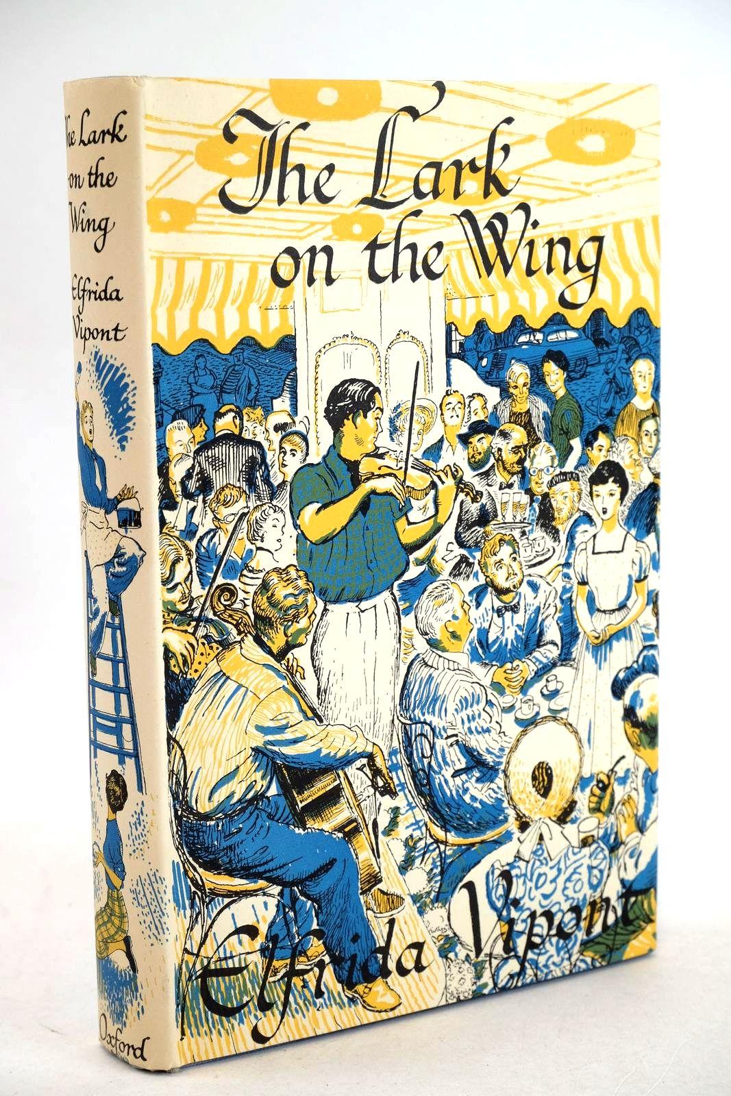 Photo of THE LARK ON THE WING written by Vipont, Elfrida illustrated by Freeman, T.R. published by Geoffrey Cumberlege, Oxford University Press (STOCK CODE: 1331488)  for sale by Stella & Rose's Books