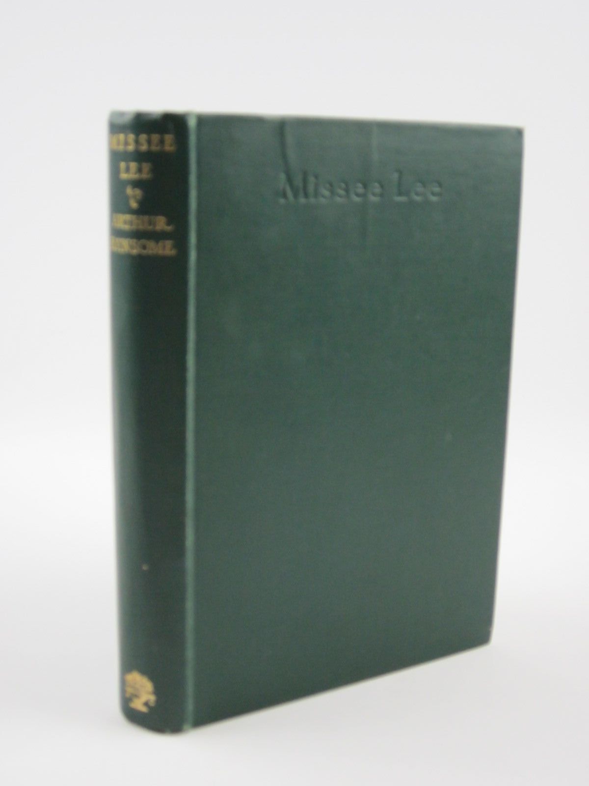Photo of MISSEE LEE written by Ransome, Arthur illustrated by Ransome, Arthur published by Jonathan Cape (STOCK CODE: 1401472)  for sale by Stella & Rose's Books