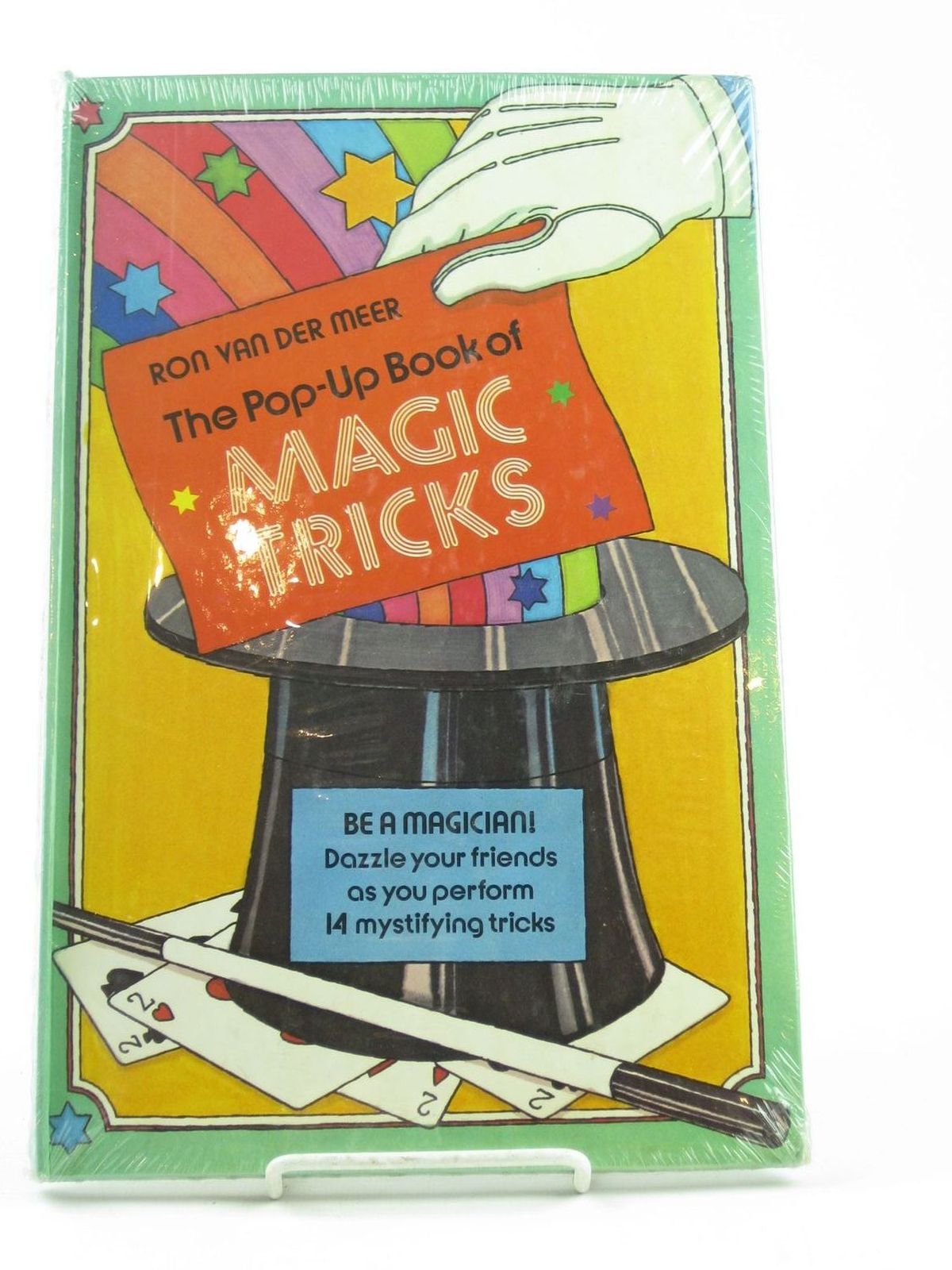 Stella & Rose's Books THE POPUP BOOK OF MAGIC TRICKS Written By Ron