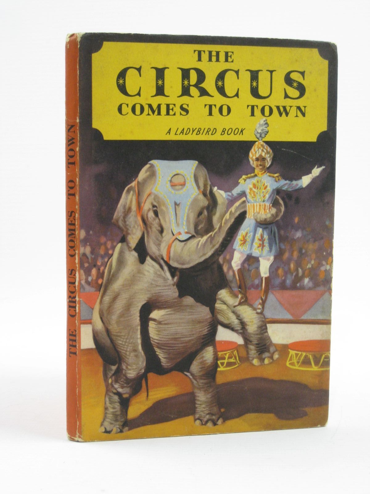 Photo of THE CIRCUS COMES TO TOWN written by Constanduros, Denis illustrated by Kenney, John published by Wills &amp; Hepworth Ltd. (STOCK CODE: 1406607)  for sale by Stella & Rose's Books