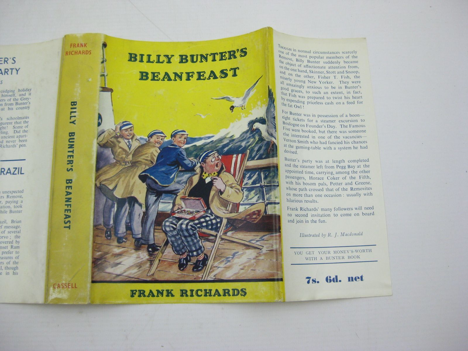 Photo of BILLY BUNTER'S BEANFEAST written by Richards, Frank illustrated by Macdonald, R.J. published by Cassell & Company Ltd (STOCK CODE: 1406887)  for sale by Stella & Rose's Books