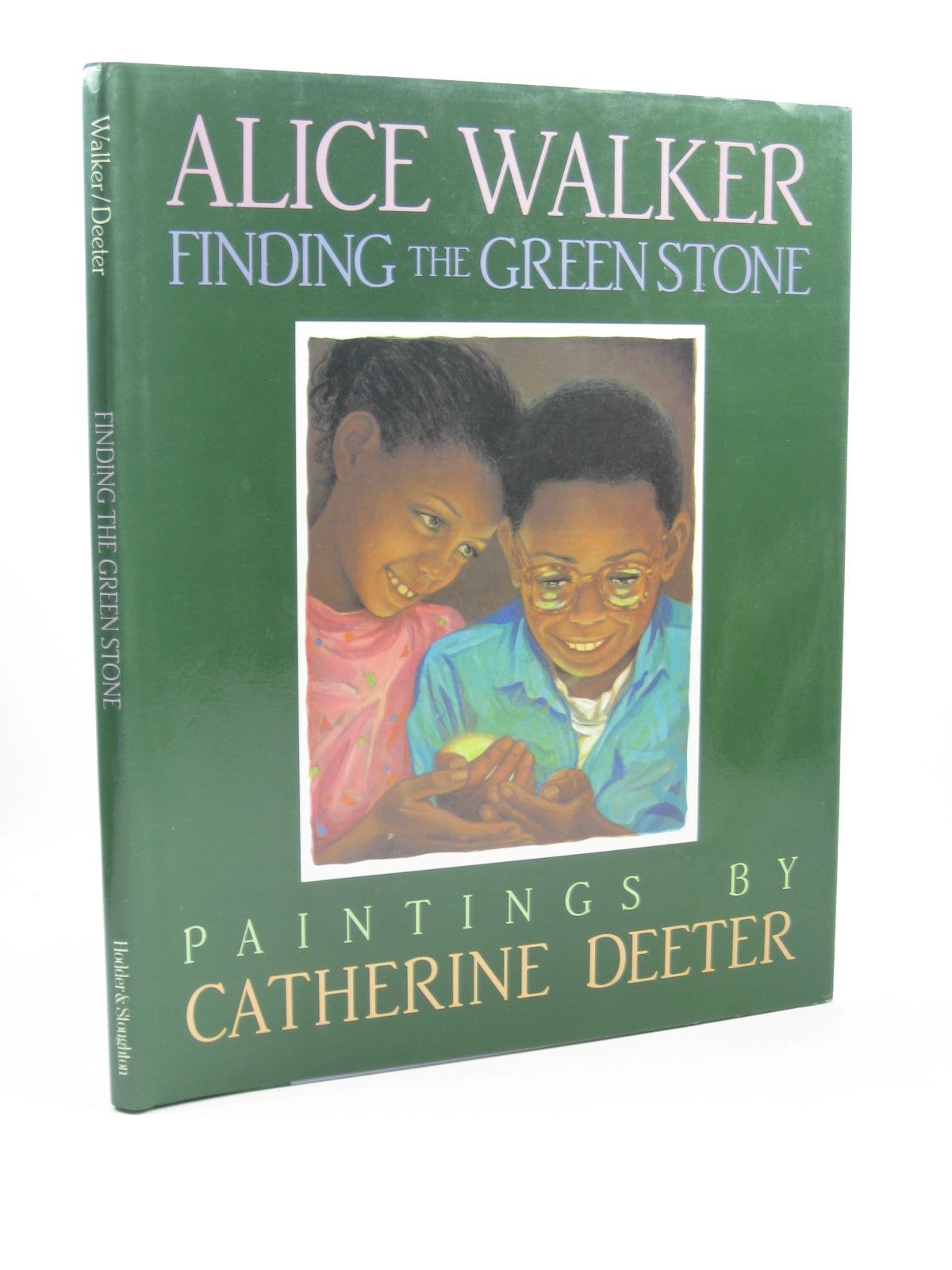 Photo of FINDING THE GREEN STONE written by Walker, Alice illustrated by Deeter, Catherine published by Hodder &amp; Stoughton (STOCK CODE: 1502564)  for sale by Stella & Rose's Books