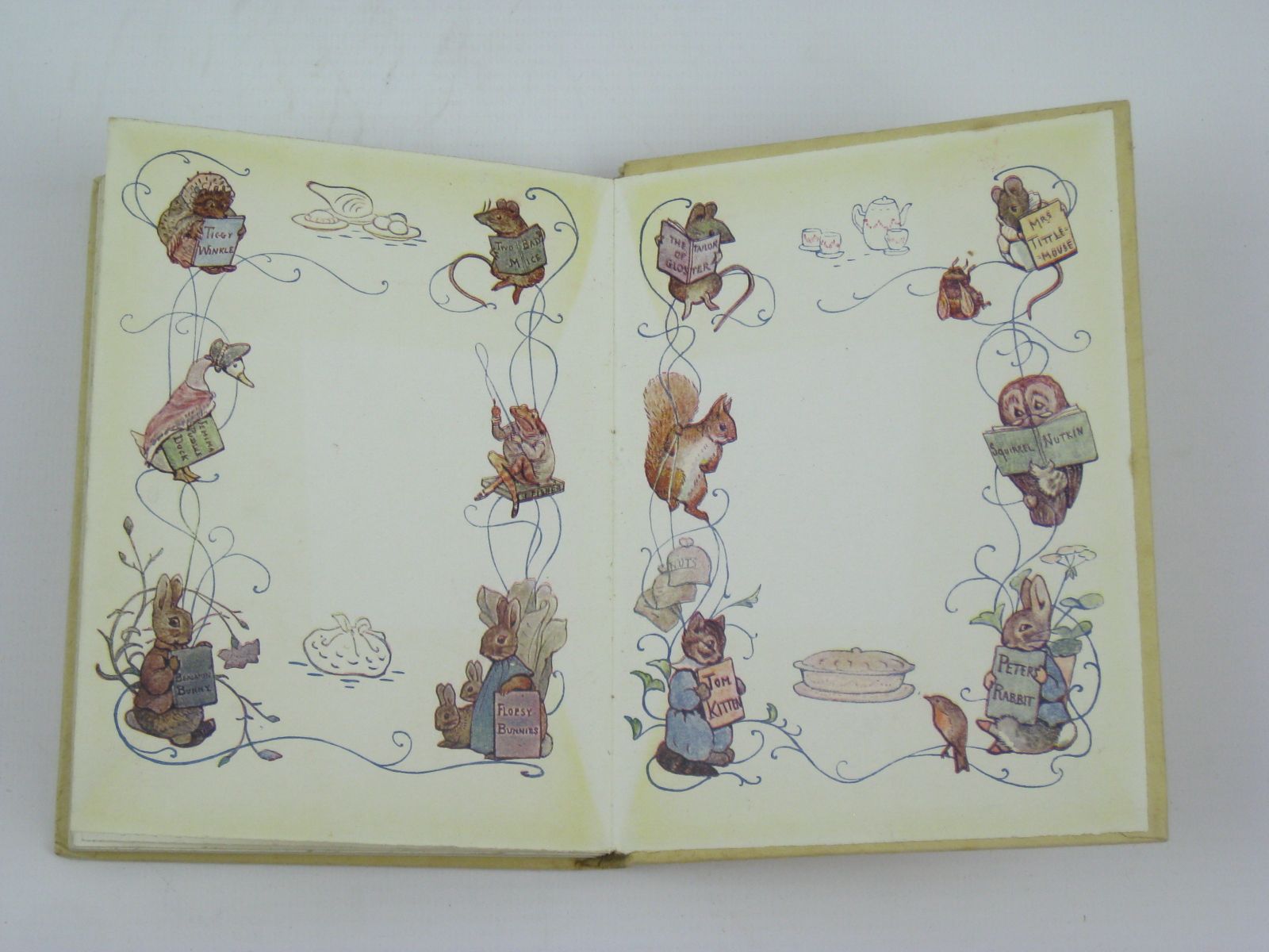 Photo of THE TALE OF MRS. TITTLEMOUSE written by Potter, Beatrix illustrated by Potter, Beatrix published by Frederick Warne & Co Ltd. (STOCK CODE: 1506619)  for sale by Stella & Rose's Books