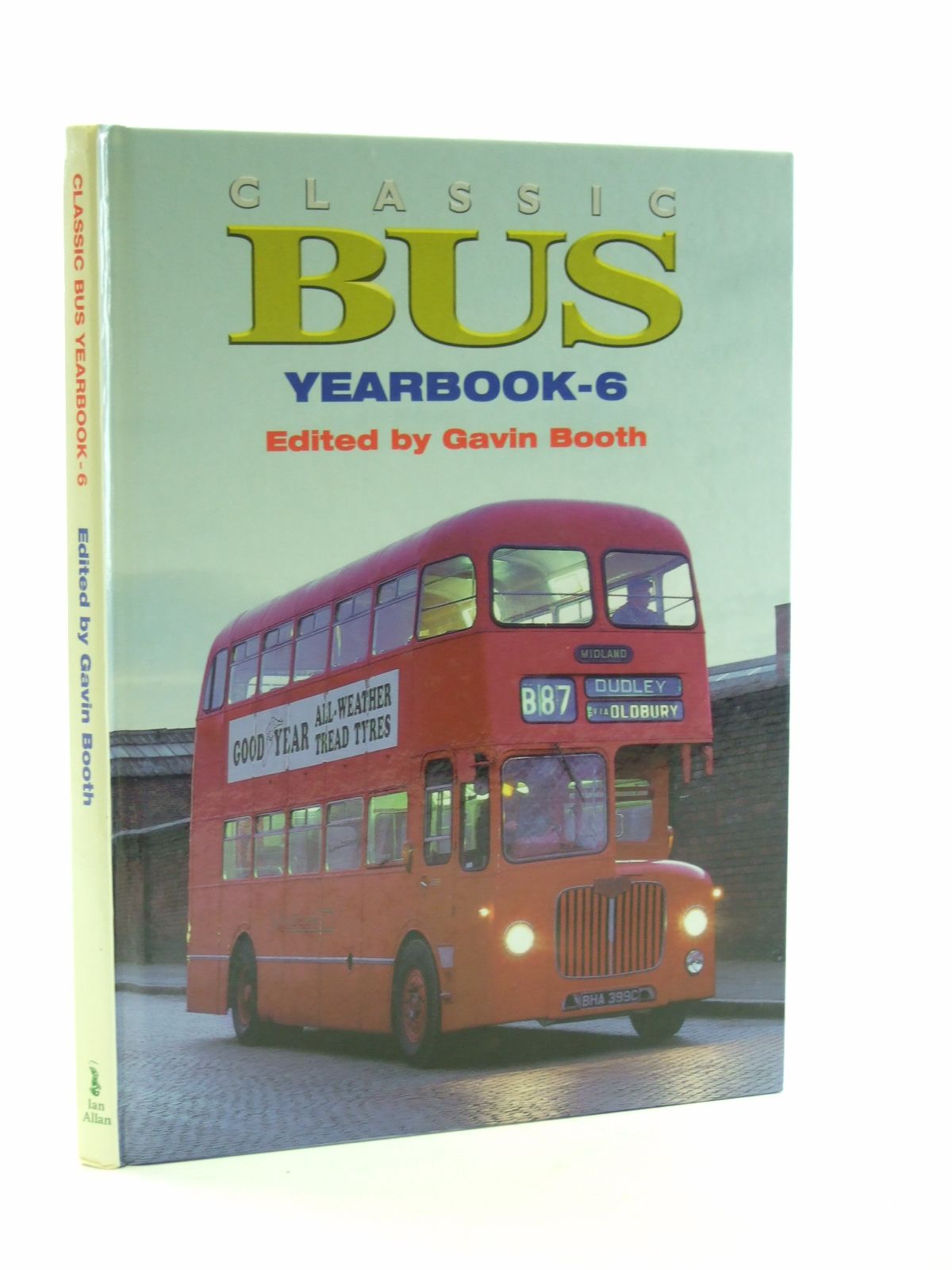 Photo of CLASSIC BUS YEARBOOK-6- Stock Number: 1603352