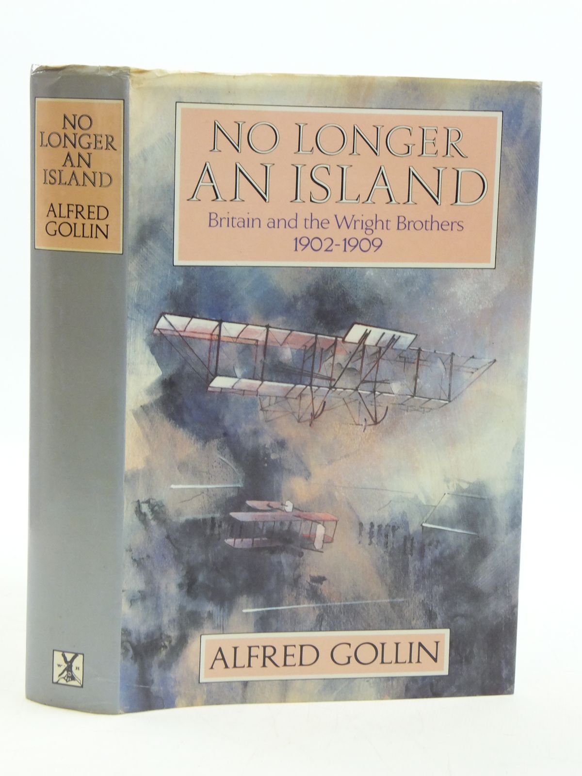 Photo of NO LONGER AN ISLAND written by Gollin, Alfred published by Heinemann (STOCK CODE: 1605024)  for sale by Stella & Rose's Books