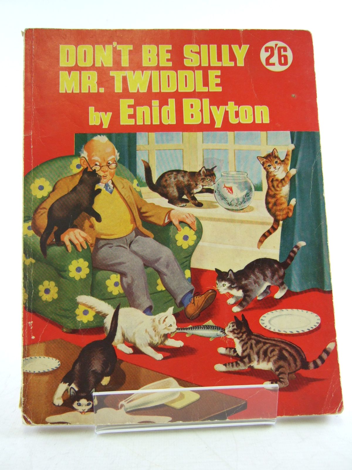 Photo of DON'T BE SILLY MR. TWIDDLE written by Blyton, Enid illustrated by McGavin, Hilda published by George Newnes Limited (STOCK CODE: 1806387)  for sale by Stella & Rose's Books