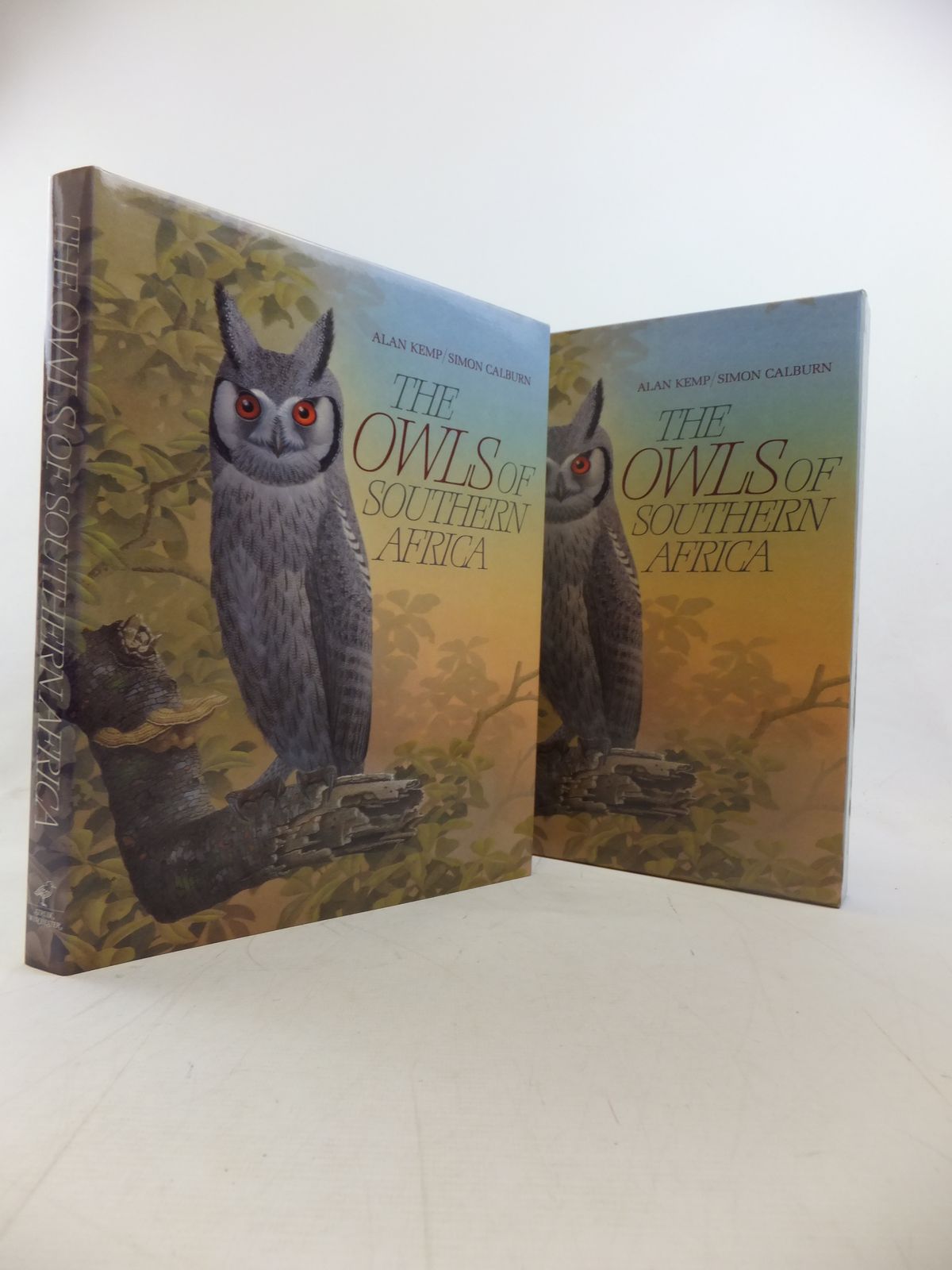 Photo of THE OWLS OF SOUTHERN AFRICA written by Kemp, Alan illustrated by Calburn, Simon published by Struik (STOCK CODE: 1811188)  for sale by Stella & Rose's Books