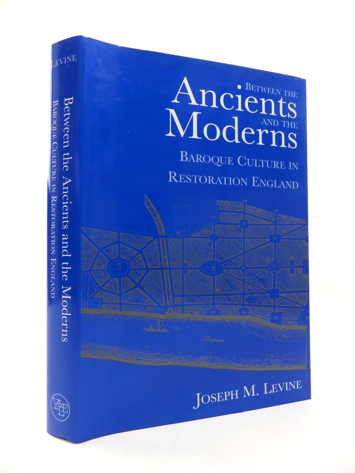 Photo of BETWEEN THE ANCIENTS AND THE MODERNS: BAROQUE CULTURE IN RESTORATION ENGLAND written by Levine, Joseph M. published by Yale University Press (STOCK CODE: 1814566)  for sale by Stella & Rose's Books