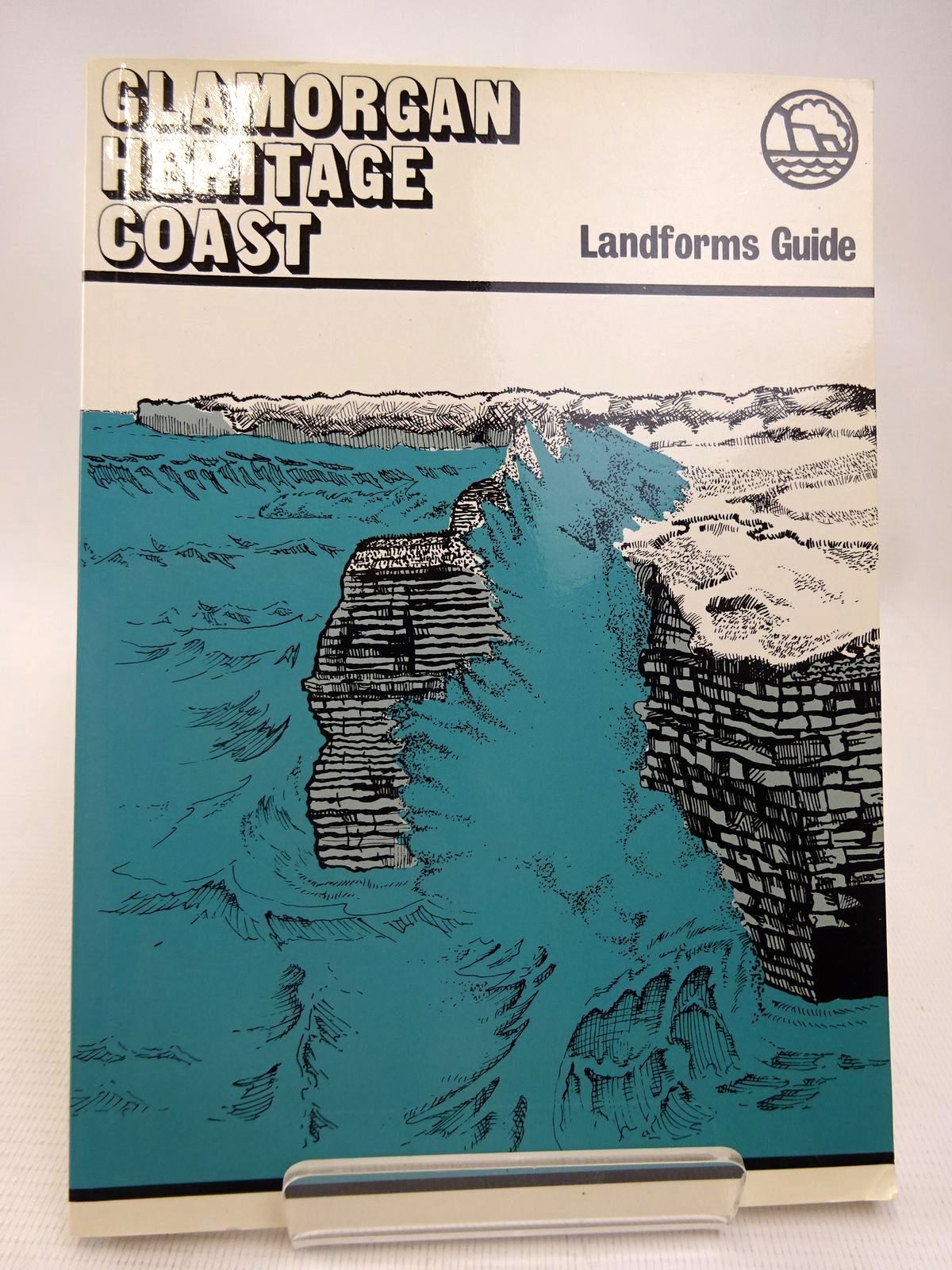 Photo of THE GLAMORGAN HERITAGE COAST written by Williams, Allan Caldwell, Neil Davies, Peter illustrated by Sinclair, John published by The Glamorgan Heritage Coast Joint Management And Advisory Committee (STOCK CODE: 1816474)  for sale by Stella & Rose's Books
