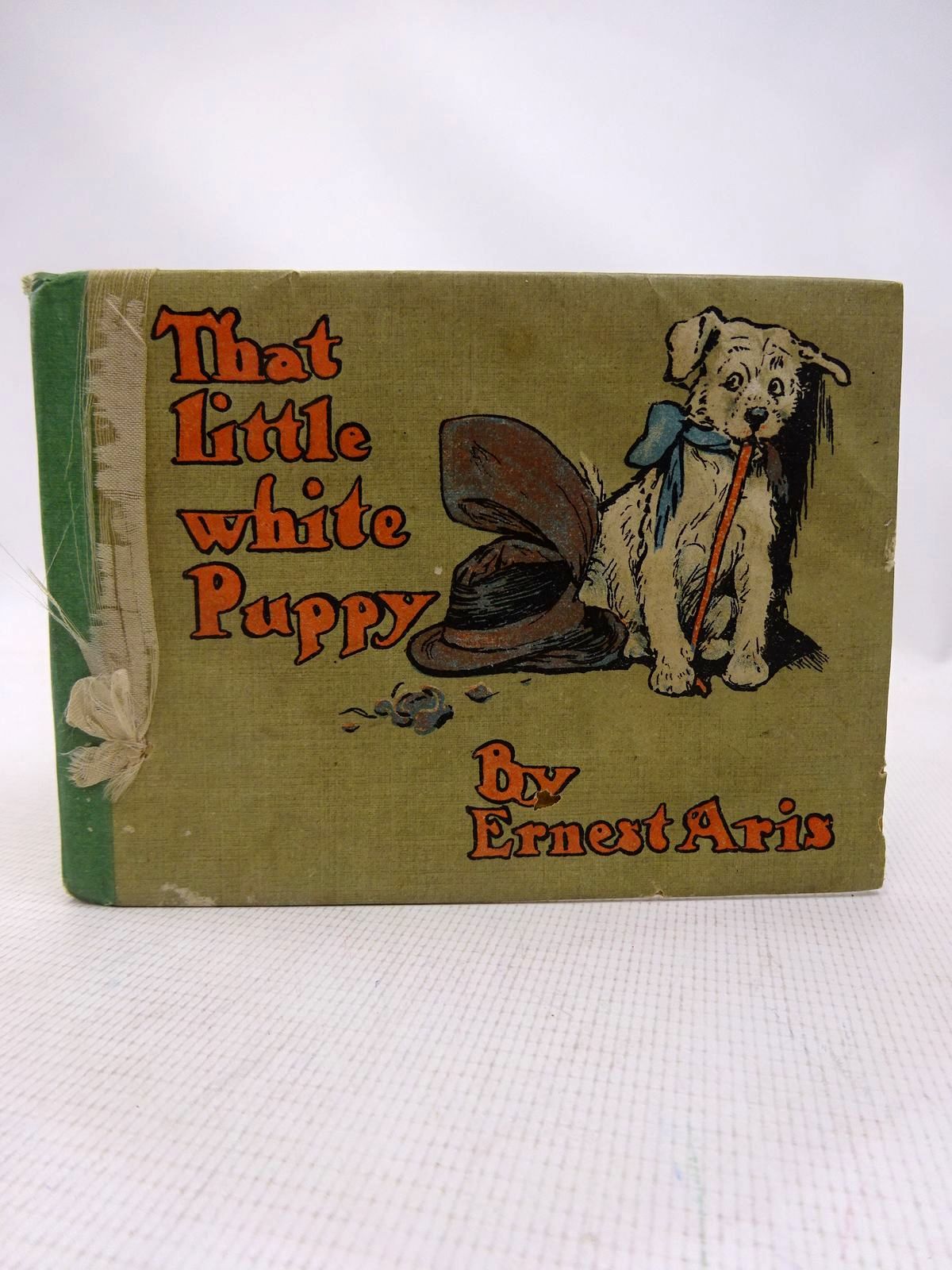 Photo of THAT LITTLE WHITE PUPPY written by Aris, Ernest A. illustrated by Aris, Ernest A. published by Humphrey Milford (STOCK CODE: 1816543)  for sale by Stella & Rose's Books