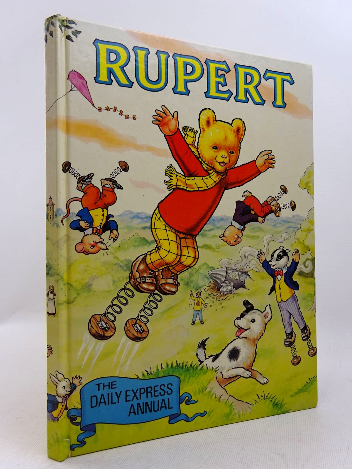 Photo of RUPERT ANNUAL 1982 illustrated by Harrold, John published by Express Newspapers Ltd. (STOCK CODE: 1817124)  for sale by Stella & Rose's Books