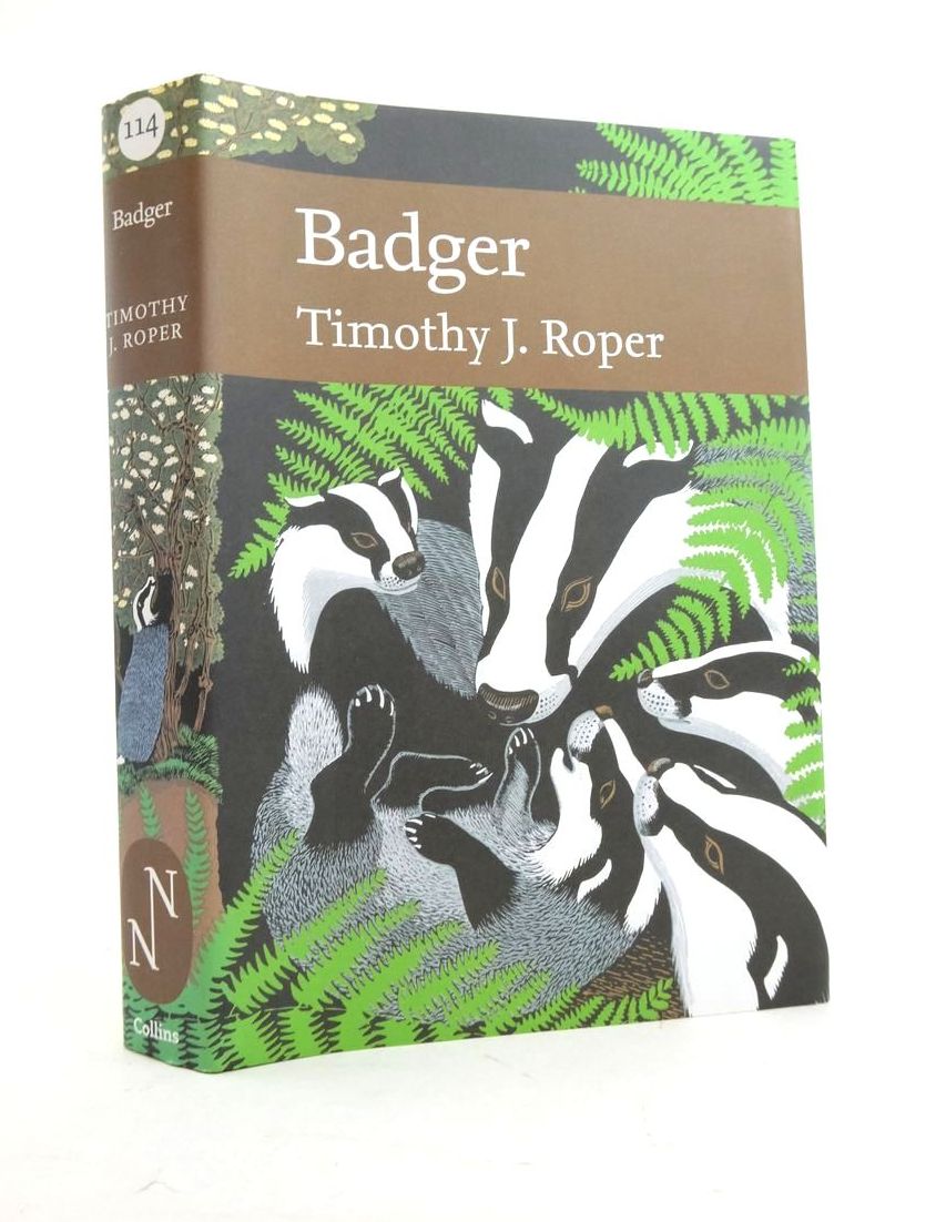 Photo of BADGER (NN 114) written by Roper, Timothy J. published by Collins (STOCK CODE: 1821654)  for sale by Stella & Rose's Books