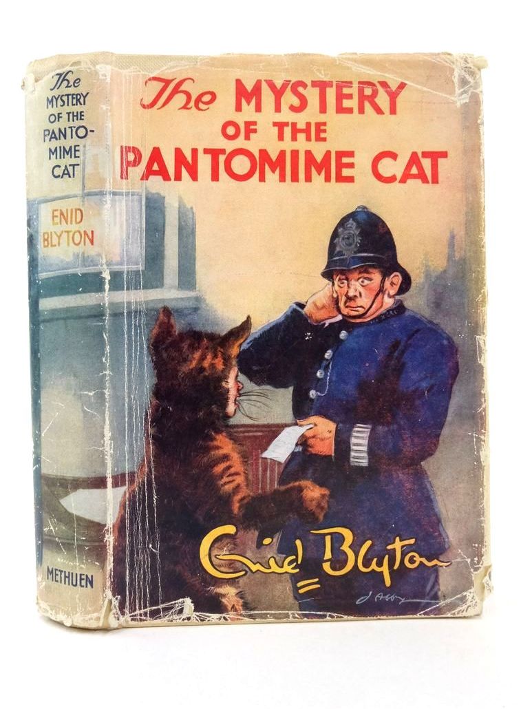 Photo of THE MYSTERY OF THE PANTOMIME CAT written by Blyton, Enid illustrated by Abbey, J. published by Methuen &amp; Co. Ltd. (STOCK CODE: 1823633)  for sale by Stella & Rose's Books