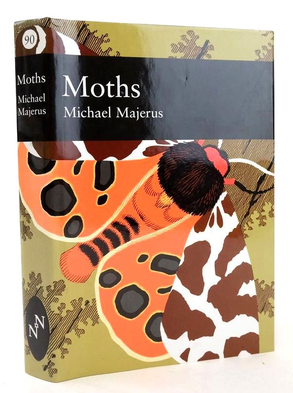 Photo of MOTHS (NN 90) written by Majerus, Michael E.N. published by Harper Collins (STOCK CODE: 1827218)  for sale by Stella & Rose's Books
