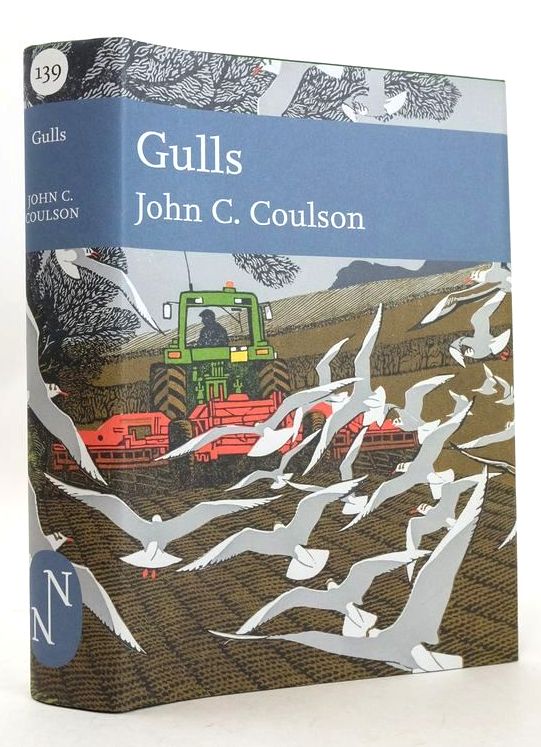 Photo of GULLS (NN 139) written by Coulson, John C. published by William Collins (STOCK CODE: 1827227)  for sale by Stella & Rose's Books