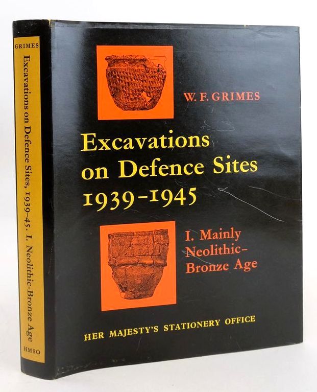 Photo of EXCAVATIONS ON DEFENCE SITES, 1939-1945 I: MAINLY NEOLITHIC-BRONZE AGE written by Grimes, W.F. published by Her Majesty's Stationery Office (STOCK CODE: 1827526)  for sale by Stella & Rose's Books