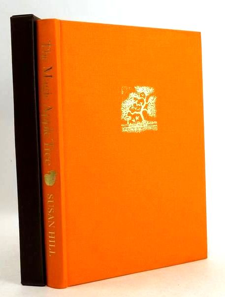 Photo of THE MAGIC APPLE TREE: A COUNTRY YEAR written by Hill, Susan illustrated by Lawrence, John published by Long Barn Books (STOCK CODE: 1830955)  for sale by Stella & Rose's Books
