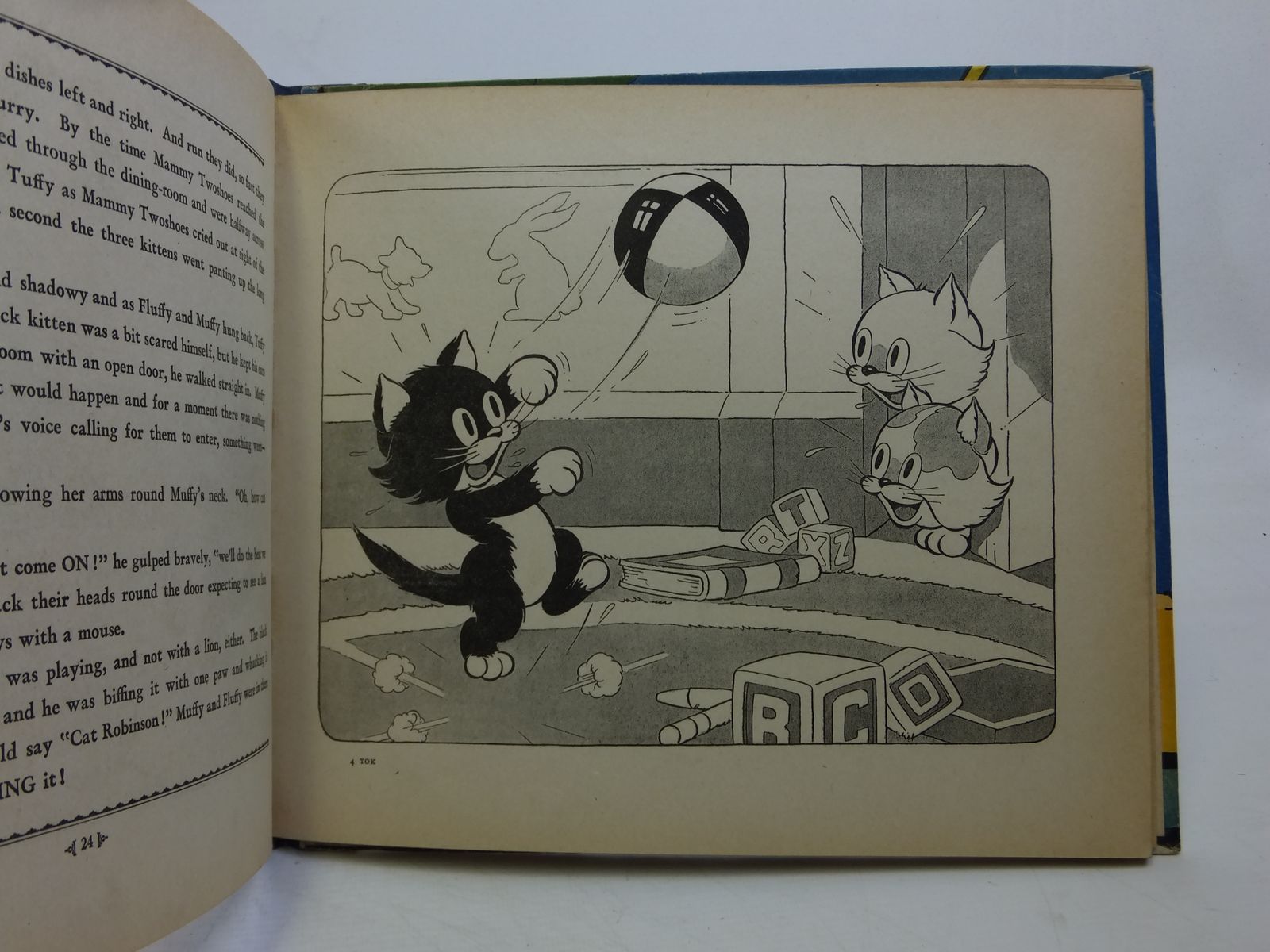 Photo of THE THREE ORPHAN KITTENS written by Disney, Walt illustrated by Disney, Walt published by Dean & Son Ltd. (STOCK CODE: 2113058)  for sale by Stella & Rose's Books