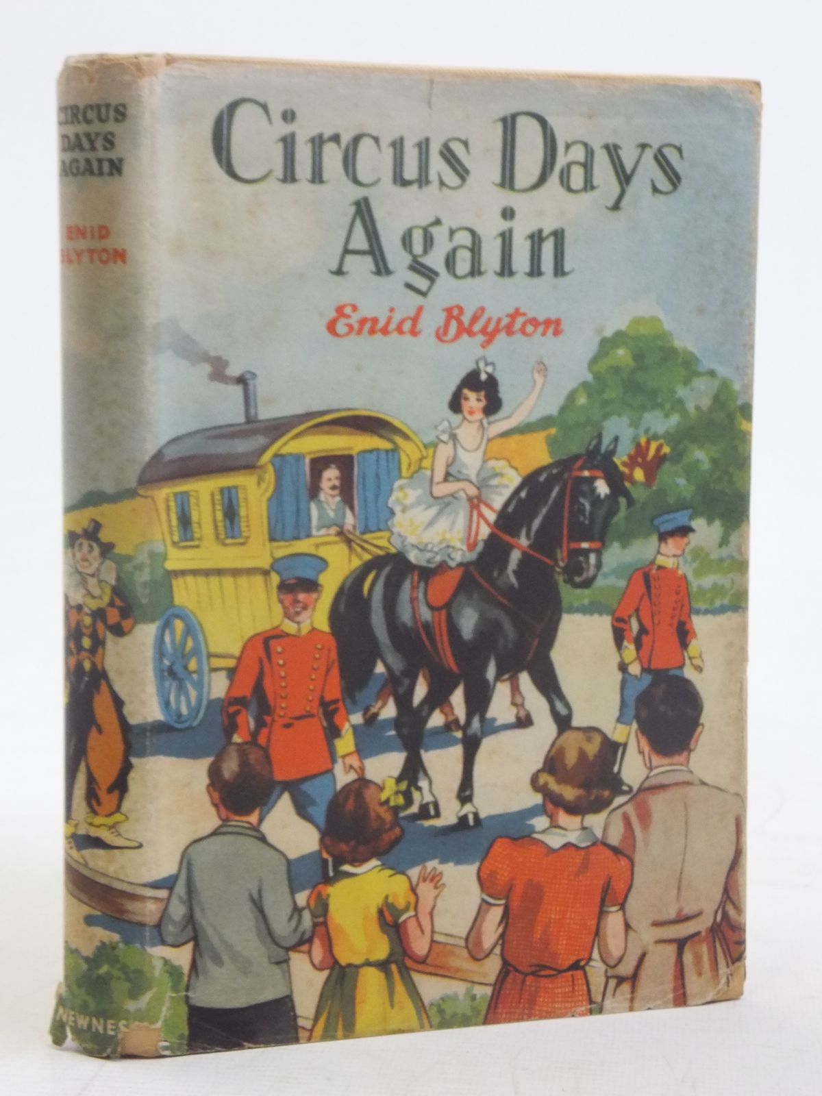 Photo of CIRCUS DAYS AGAIN written by Blyton, Enid illustrated by Davie, E.H. published by George Newnes Ltd. (STOCK CODE: 2116872)  for sale by Stella & Rose's Books
