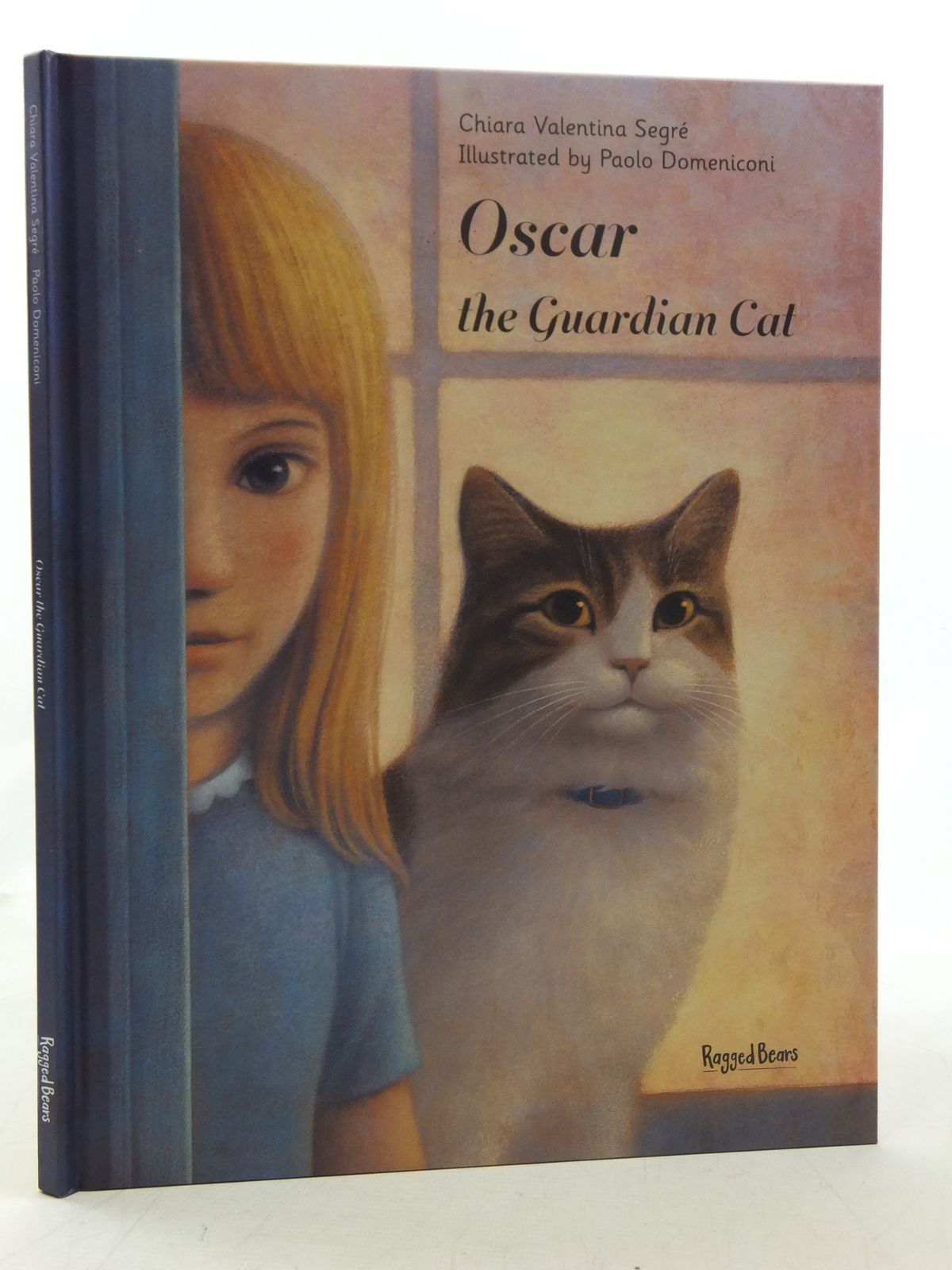 Photo of OSCAR THE GUARDIAN CAT written by Segre, Chiara Valentina illustrated by Domeniconi, Paolo published by Ragged Bears Limited (STOCK CODE: 2117940)  for sale by Stella & Rose's Books