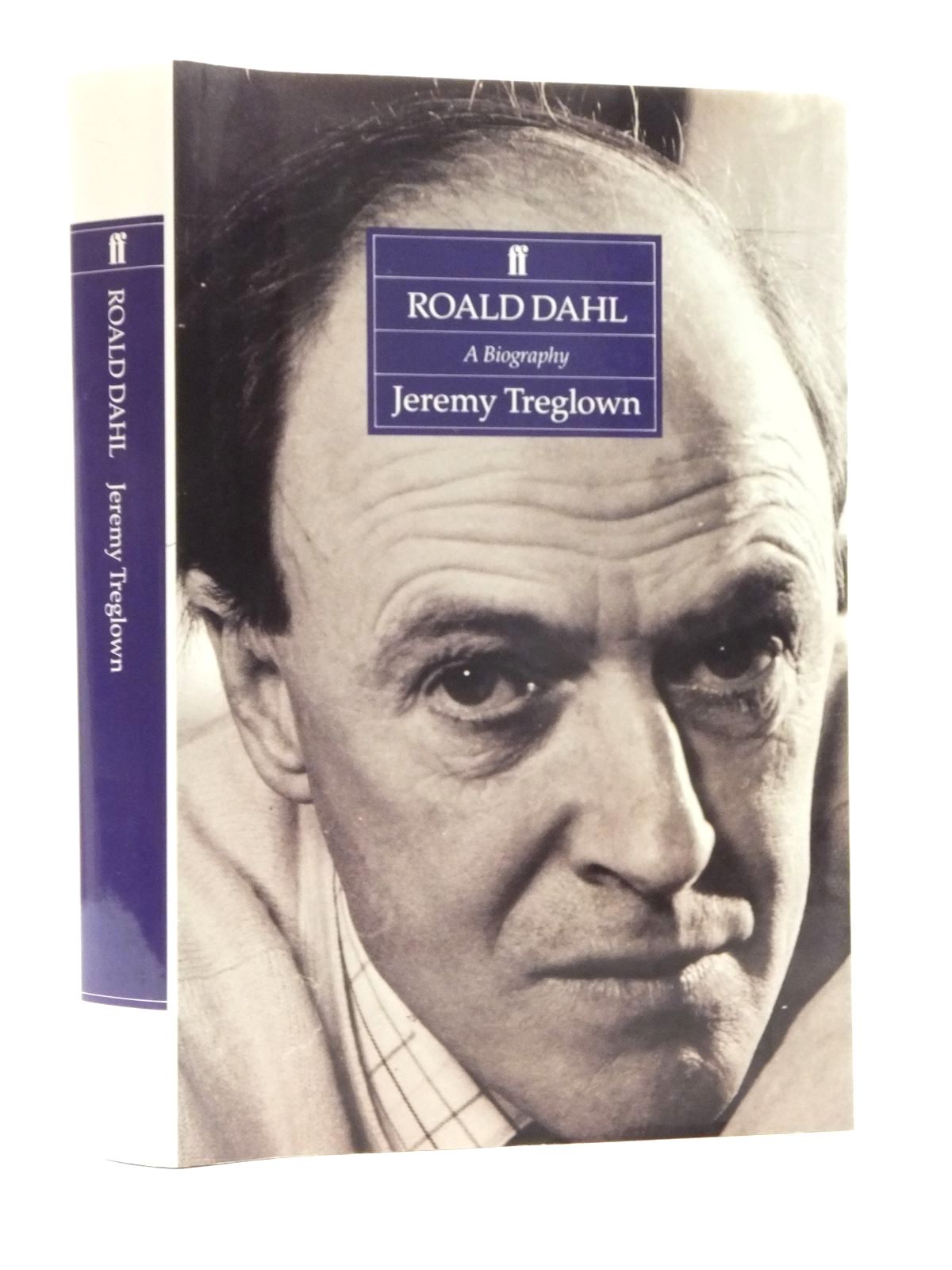 Photo of ROALD DAHL written by Treglown, Jeremy published by Faber &amp; Faber (STOCK CODE: 2123721)  for sale by Stella & Rose's Books