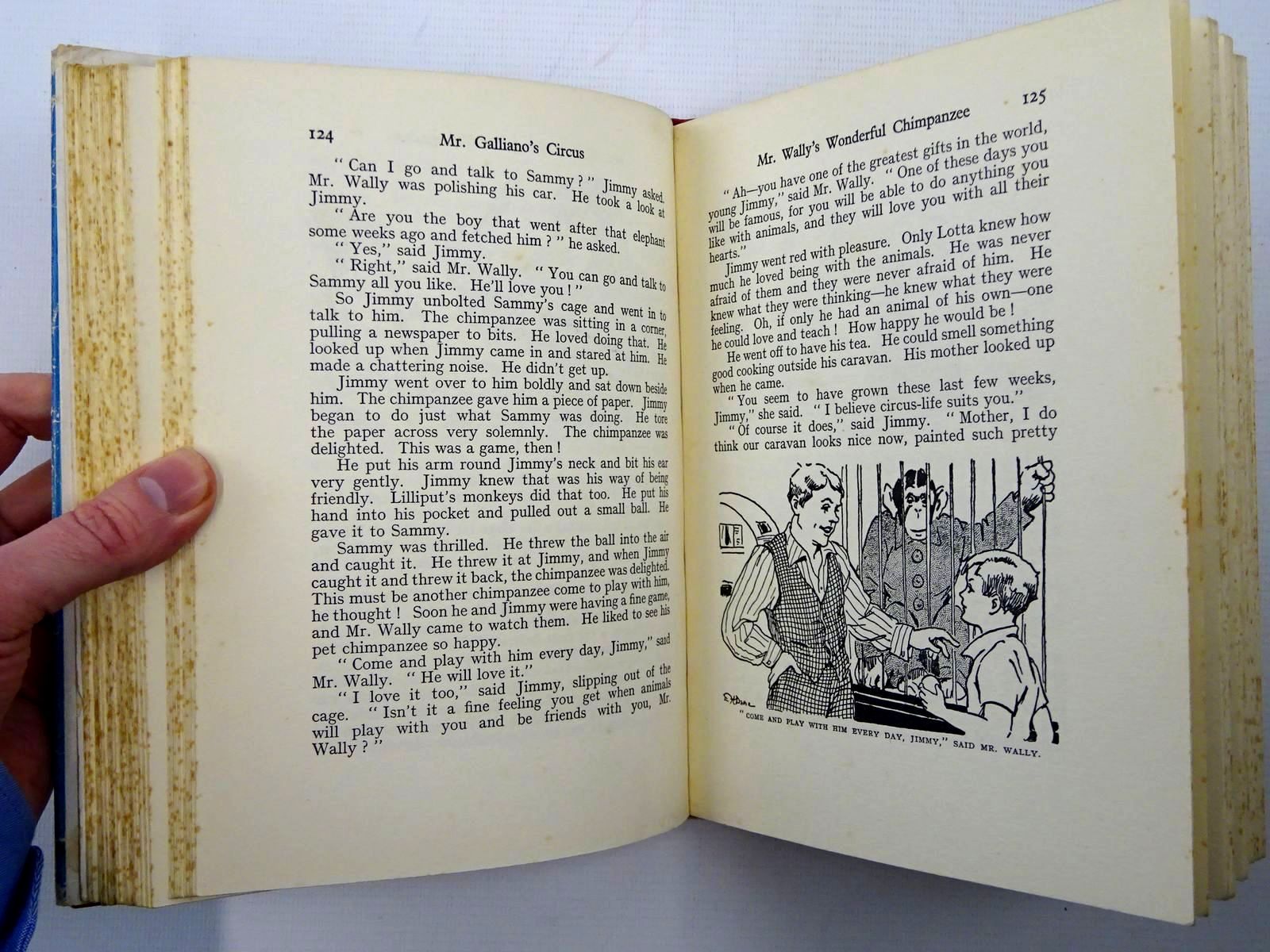 Photo of MR. GALLIANO'S CIRCUS written by Blyton, Enid illustrated by Davie, E.H. published by George Newnes Ltd. (STOCK CODE: 2125353)  for sale by Stella & Rose's Books