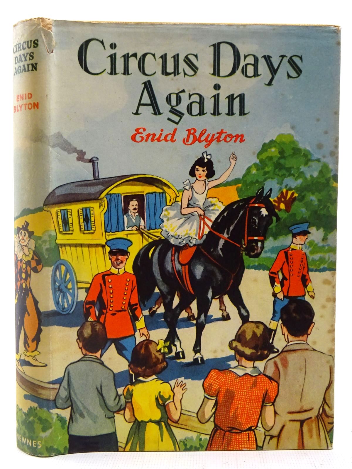 Photo of CIRCUS DAYS AGAIN written by Blyton, Enid illustrated by Davie, E.H. published by George Newnes Ltd. (STOCK CODE: 2127412)  for sale by Stella & Rose's Books
