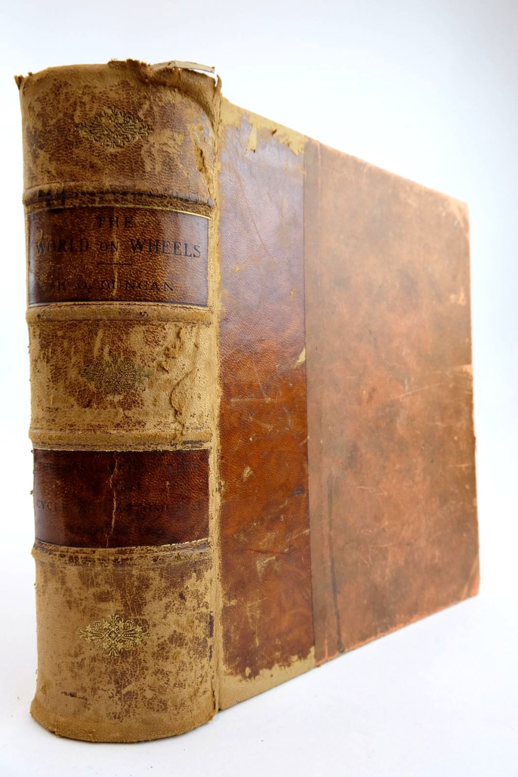 Photo of THE WORLD ON WHEELS- Stock Number: 2133940