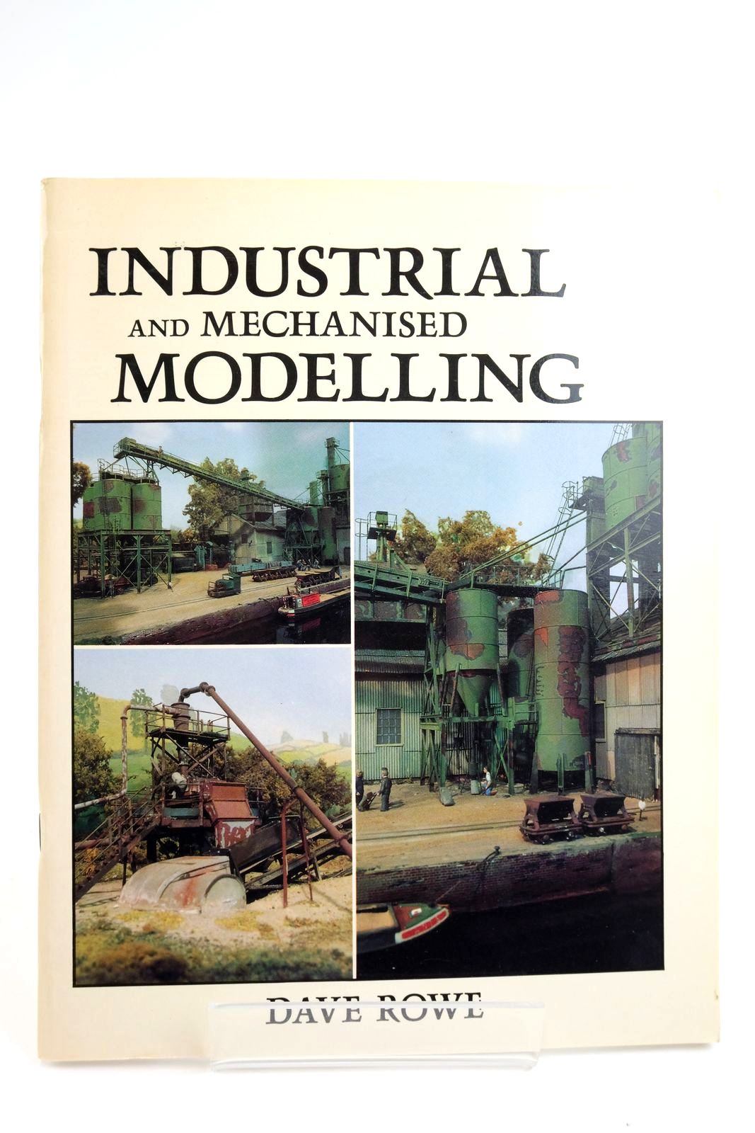 Photo of INDUSTRIAL AND MECHANISED MODELLING- Stock Number: 2135194