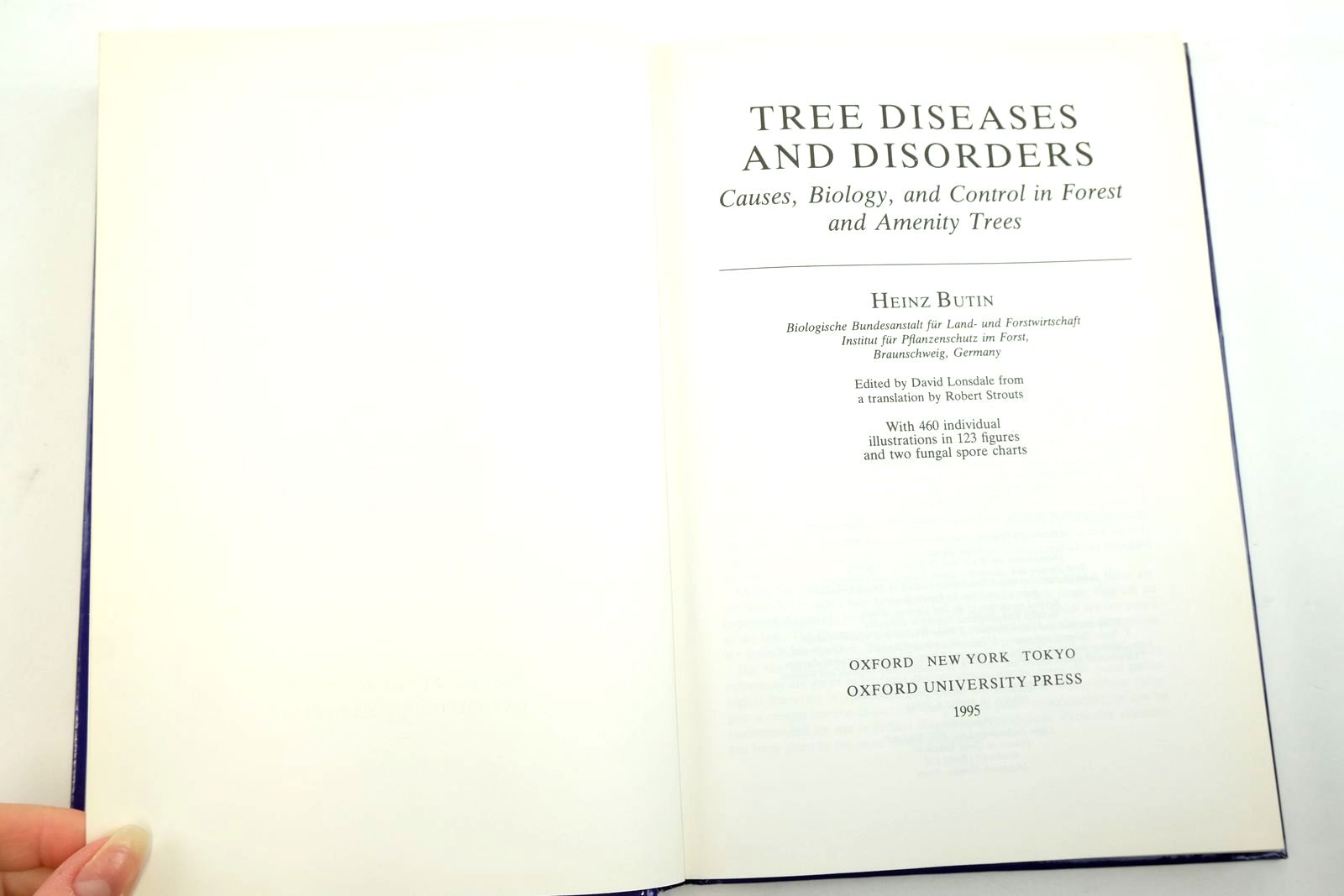 Photo of TREE DISEASES AND DISORDERS: CAUSES, BIOLOGY, AND CONTROL IN FOREST AND AMENITY TREES written by Butin, Heinz
Lonsdale, David published by Oxford University Press (STOCK CODE: 2135351)  for sale by Stella & Rose's Books