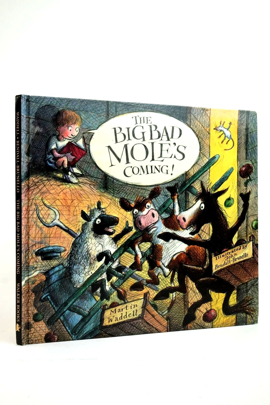 Photo of THE BIG BAD MOLE'S COMING! written by Waddell, Martin illustrated by Bendall-Brunello, John published by Walker Books (STOCK CODE: 2135573)  for sale by Stella & Rose's Books