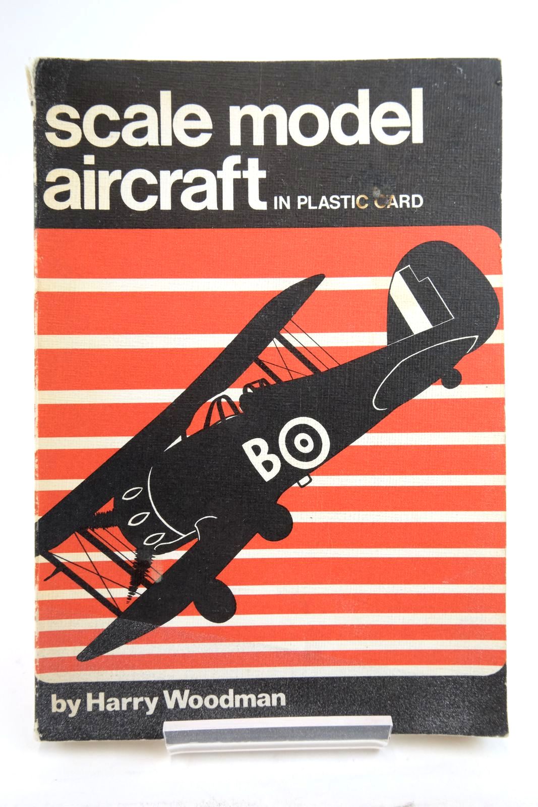 Photo of SCALE MODEL AIRCRAFT IN PLASTIC CARD- Stock Number: 2136266
