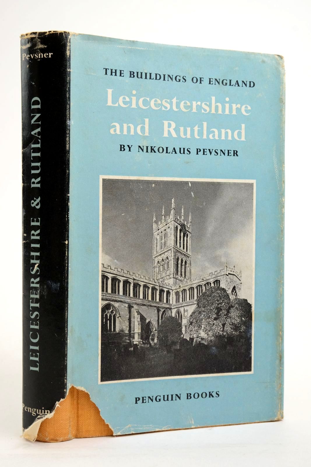 Photo of LEICESTERSHIRE AND RUTLAND (BUILDINGS OF ENGLAND) written by Pevsner, Nikolaus published by Penguin Books (STOCK CODE: 2136309)  for sale by Stella & Rose's Books