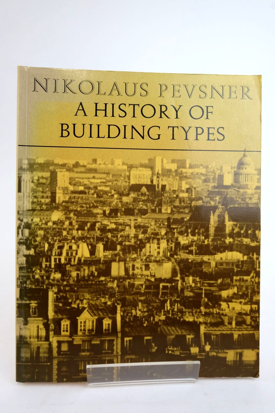 Photo of A HISTORY OF BUILDING TYPES written by Pevsner, Nikolaus published by Thames and Hudson (STOCK CODE: 2136383)  for sale by Stella & Rose's Books