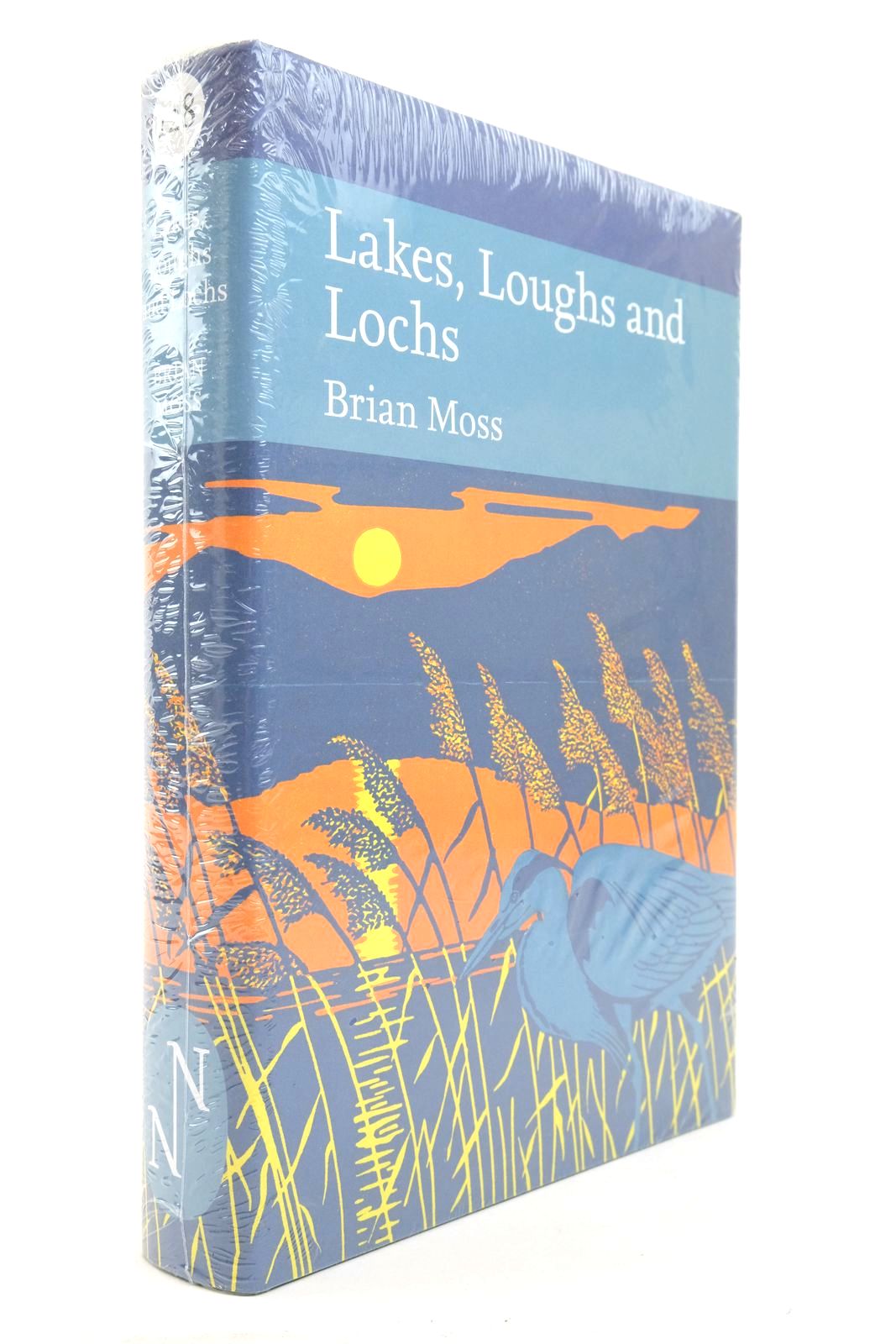 Photo of LAKES, LOUGHS AND LOCHS (NN 128) written by Moss, Brian published by Collins (STOCK CODE: 2136939)  for sale by Stella & Rose's Books