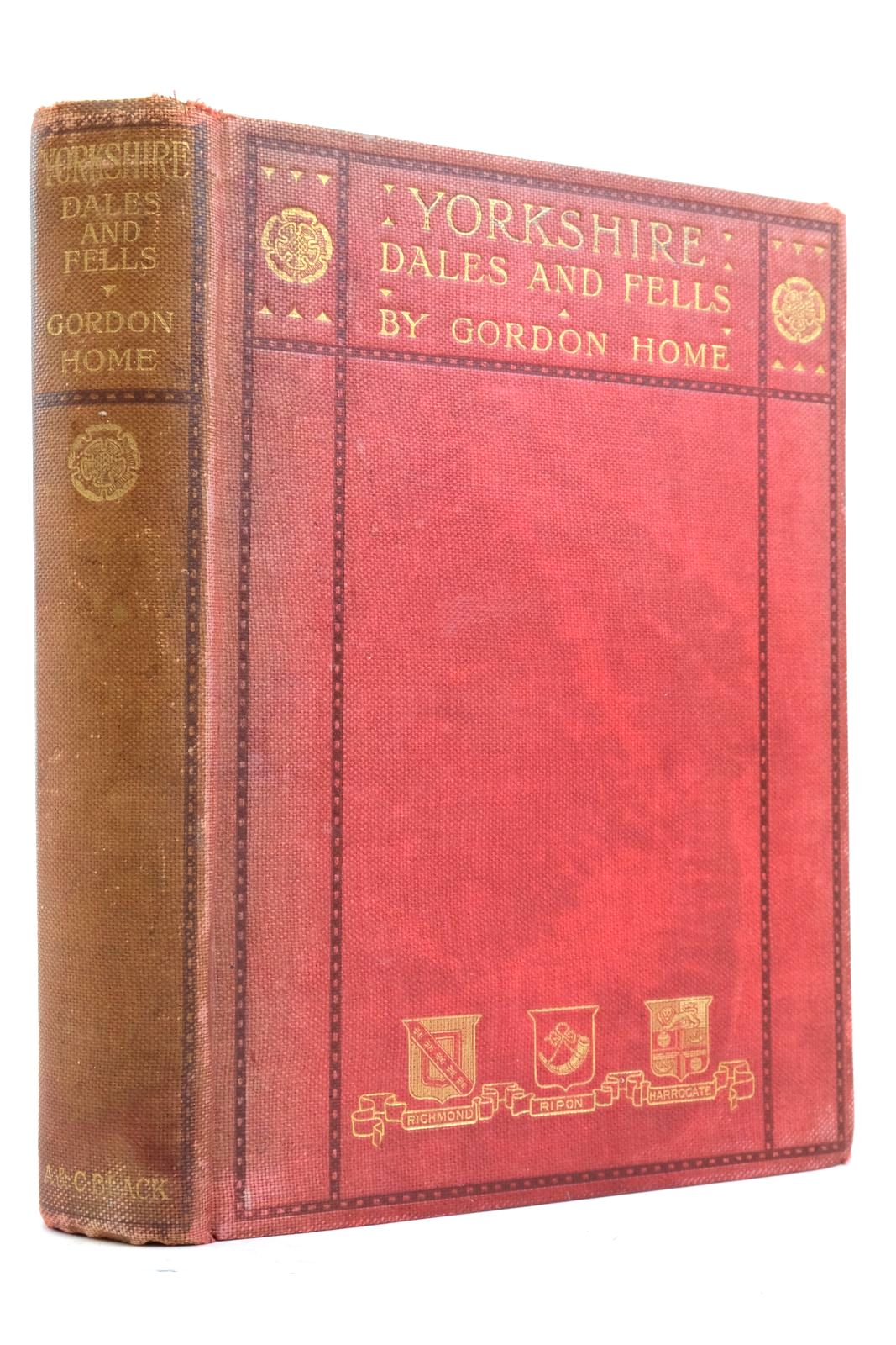 Photo of YORKSHIRE DALES AND FELLS written by Home, Gordon illustrated by Home, Gordon published by A. & C. Black (STOCK CODE: 2137120)  for sale by Stella & Rose's Books