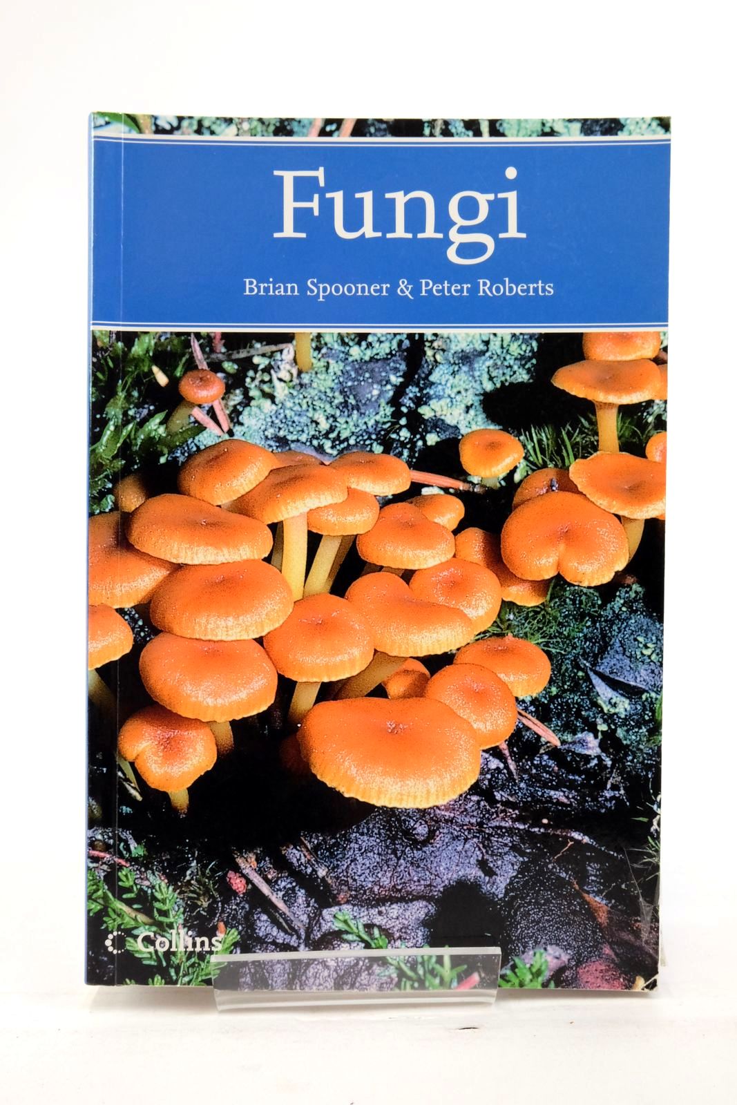 Photo of FUNGI (NN 96) written by Spooner, Brian Roberts, Peter published by Collins (STOCK CODE: 2137290)  for sale by Stella & Rose's Books