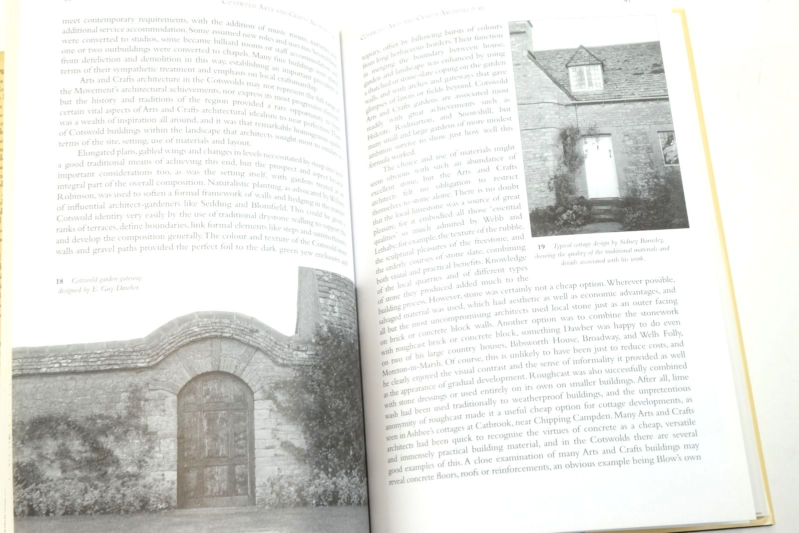 Photo of COTSWOLD ARTS AND CRAFTS ARCHITECTURE written by Gordon, Catherine published by Phillimore & Co. Ltd. (STOCK CODE: 2137567)  for sale by Stella & Rose's Books