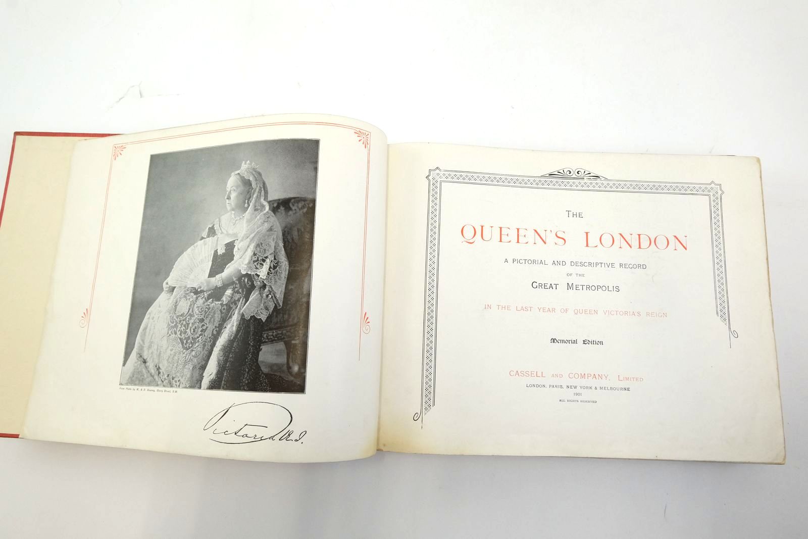 Photo of THE QUEEN'S LONDON published by Cassell & Company Limited (STOCK CODE: 2137886)  for sale by Stella & Rose's Books