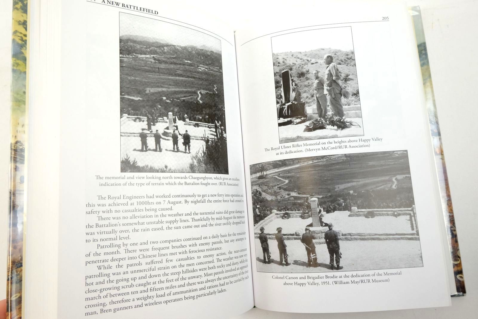 Photo of A NEW BATTLEFIELD: THE ROYAL ULSTER RIFLES IN KOREA 1950-51 written by Orr, David R.
Truesdale, David published by Helion & Company (STOCK CODE: 2138079)  for sale by Stella & Rose's Books