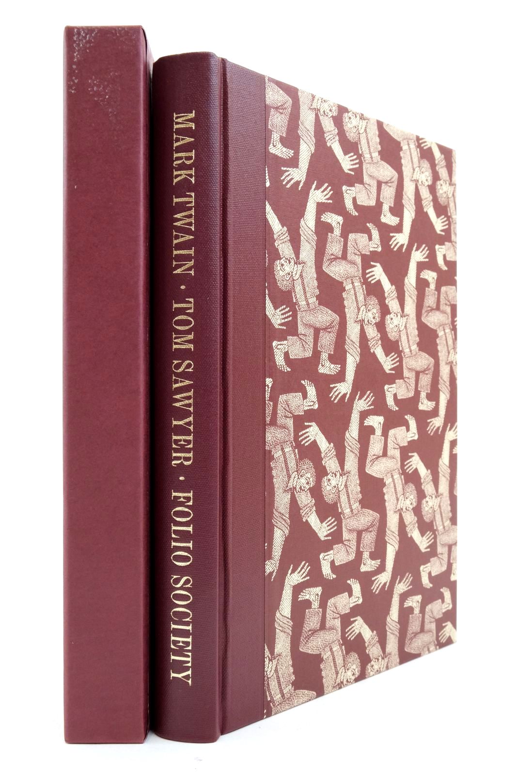 Photo of THE ADVENTURES OF TOM SAWYER written by Twain, Mark
Doctorow, E.L. illustrated by Brockway, Harry published by Folio Society (STOCK CODE: 2138146)  for sale by Stella & Rose's Books