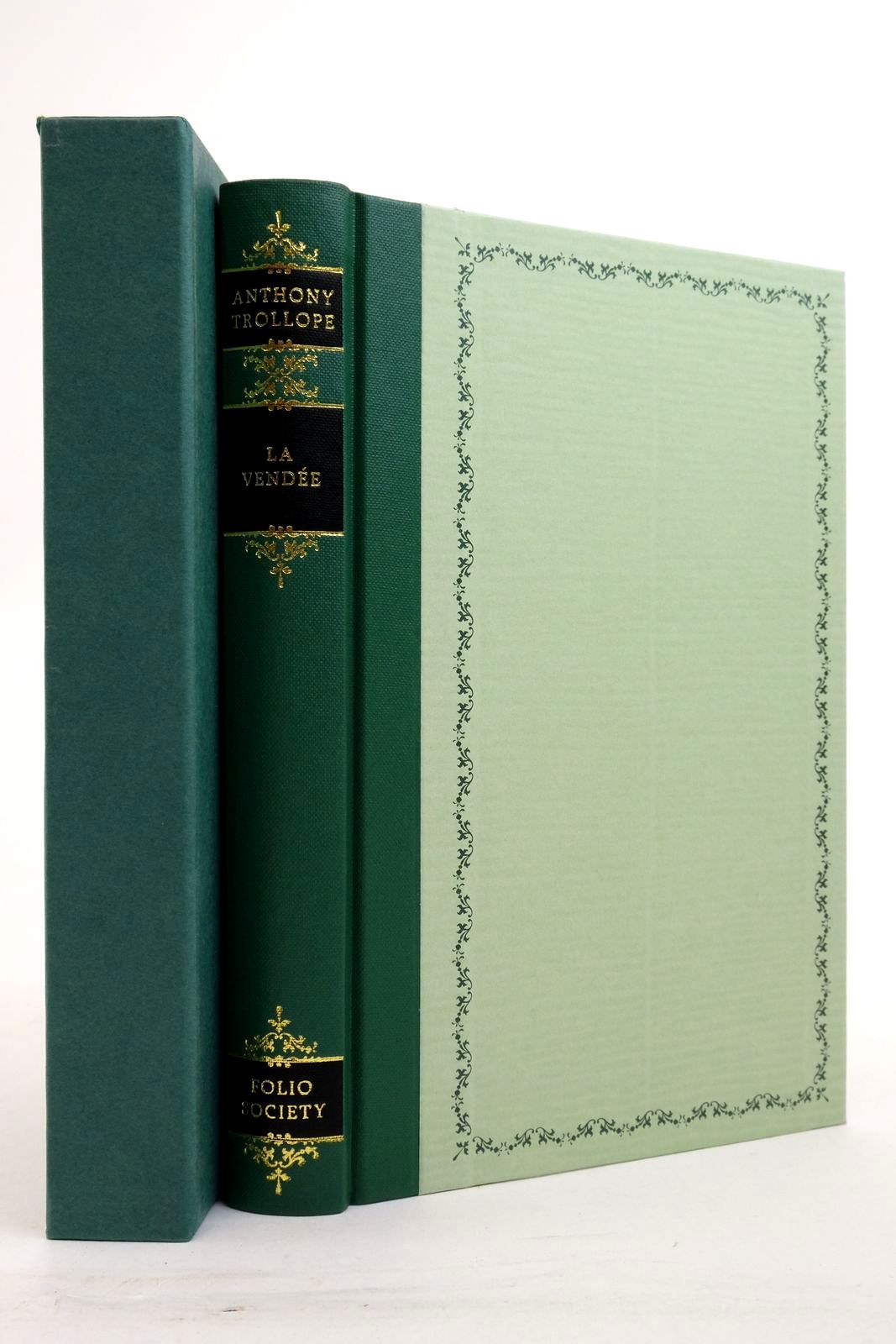 Photo of LA VENDEE: AN HISTORICAL ROMANCE written by Trollope, Anthony illustrated by Bellwood, Shirley published by Folio Society (STOCK CODE: 2138211)  for sale by Stella & Rose's Books