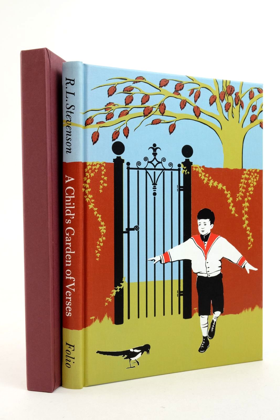 Photo of A CHILD'S GARDEN OF VERSES written by Stevenson, Robert Louis illustrated by Smithson, Helen published by Folio Society (STOCK CODE: 2138260)  for sale by Stella & Rose's Books