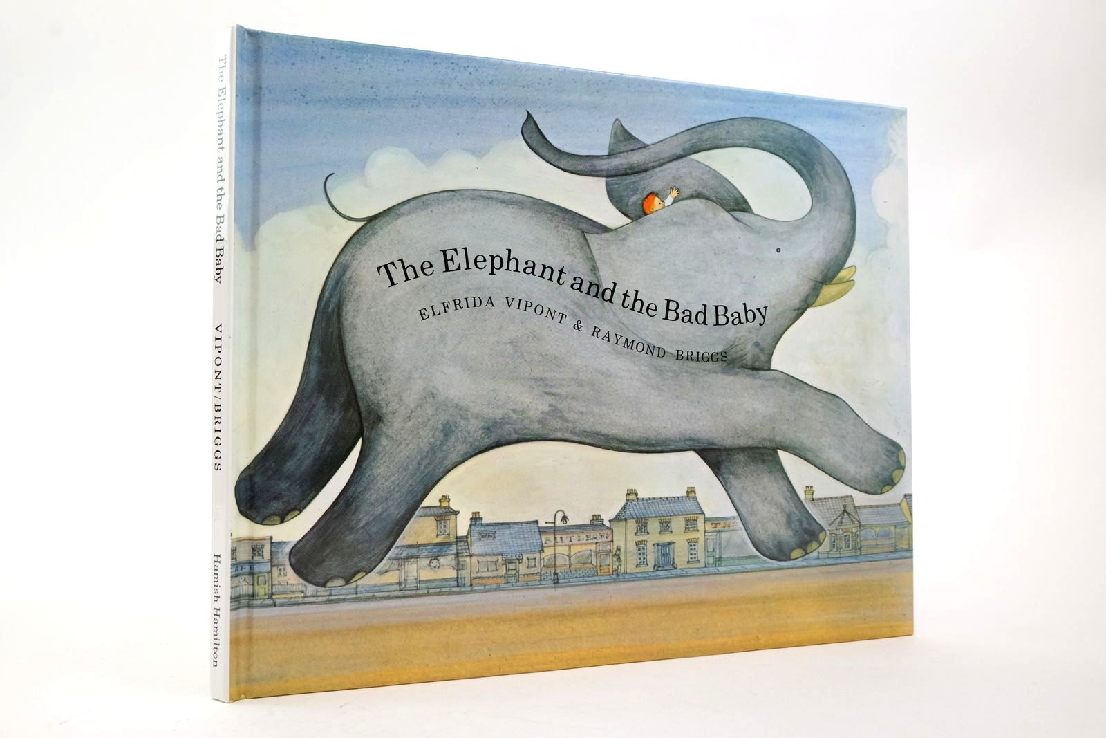 Photo of THE ELEPHANT AND THE BAD BABY written by Vipont, Elfrida illustrated by Briggs, Raymond published by Hamish Hamilton (STOCK CODE: 2138619)  for sale by Stella & Rose's Books