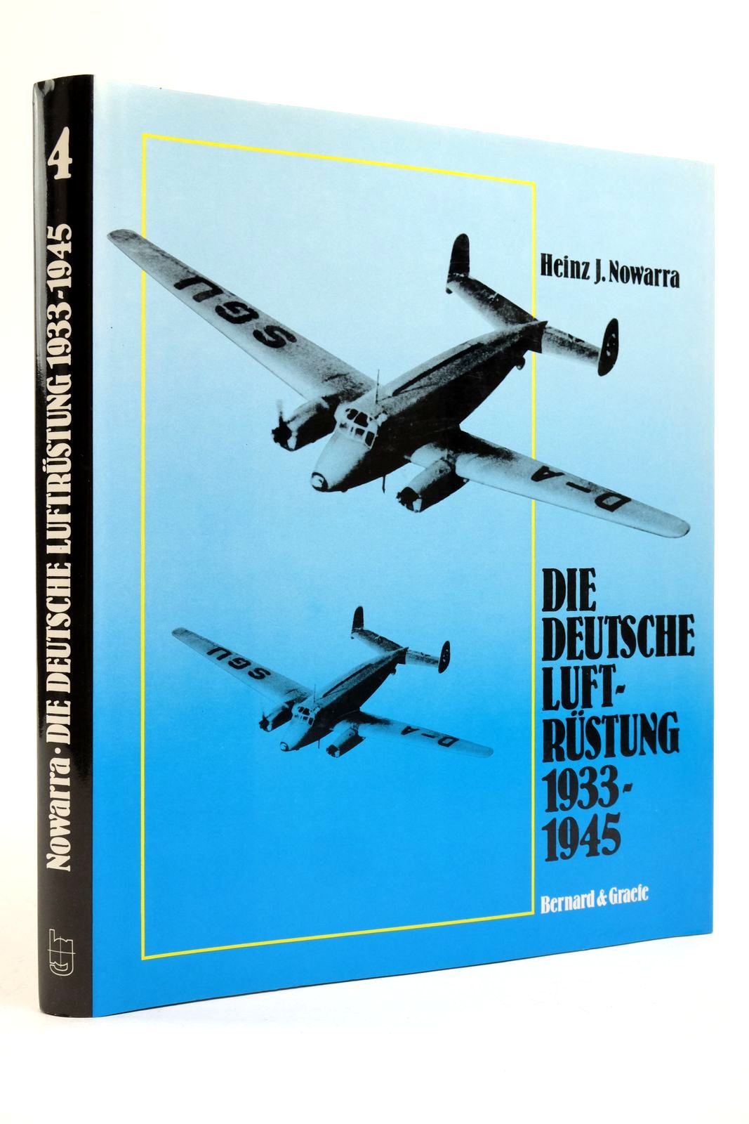 Photo of DIE DEUTSCHE LUFTRUSTUNG 1933-1945 BAND 4 written by Nowarra, Heinz J. published by Bernard &amp; Graefe Verlag (STOCK CODE: 2138649)  for sale by Stella & Rose's Books